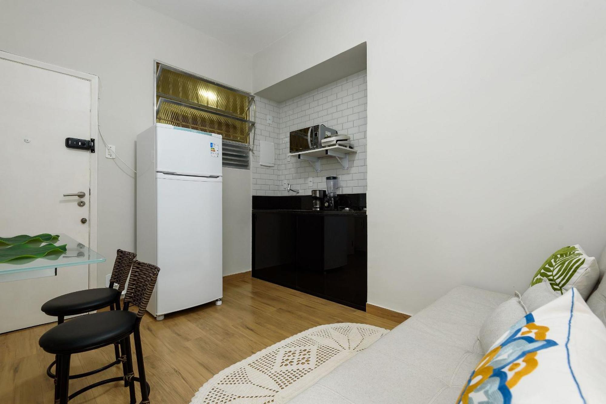 Completo A 200m Da | Nsc 1085/711 Apartamento Rio de Janeiro
