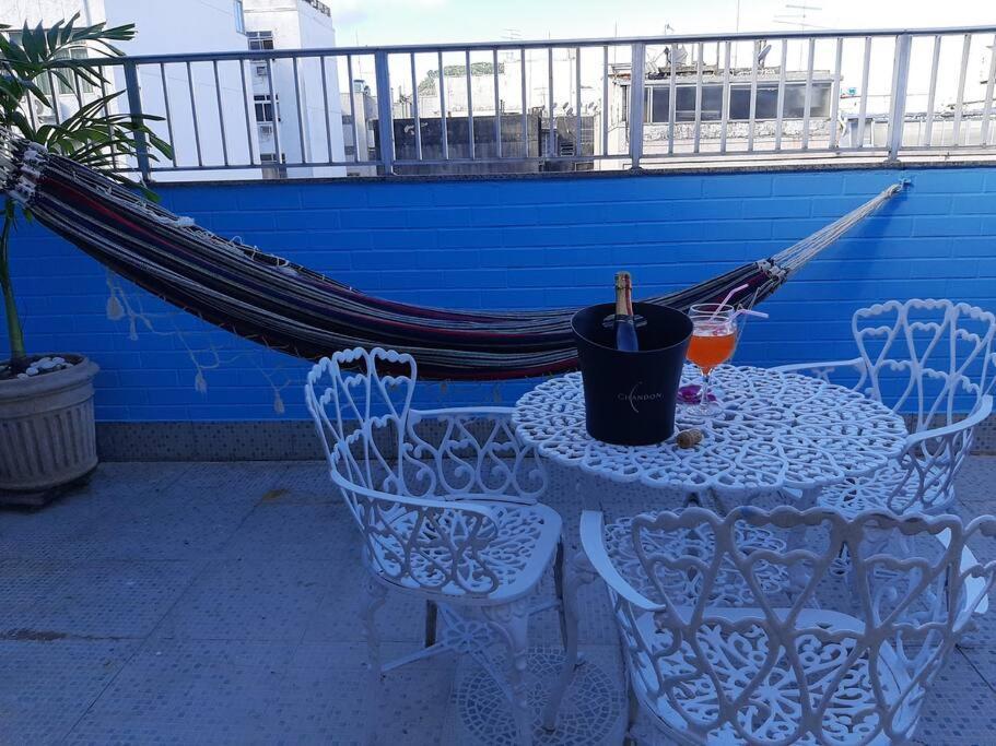Lawrence Roof Apartamento