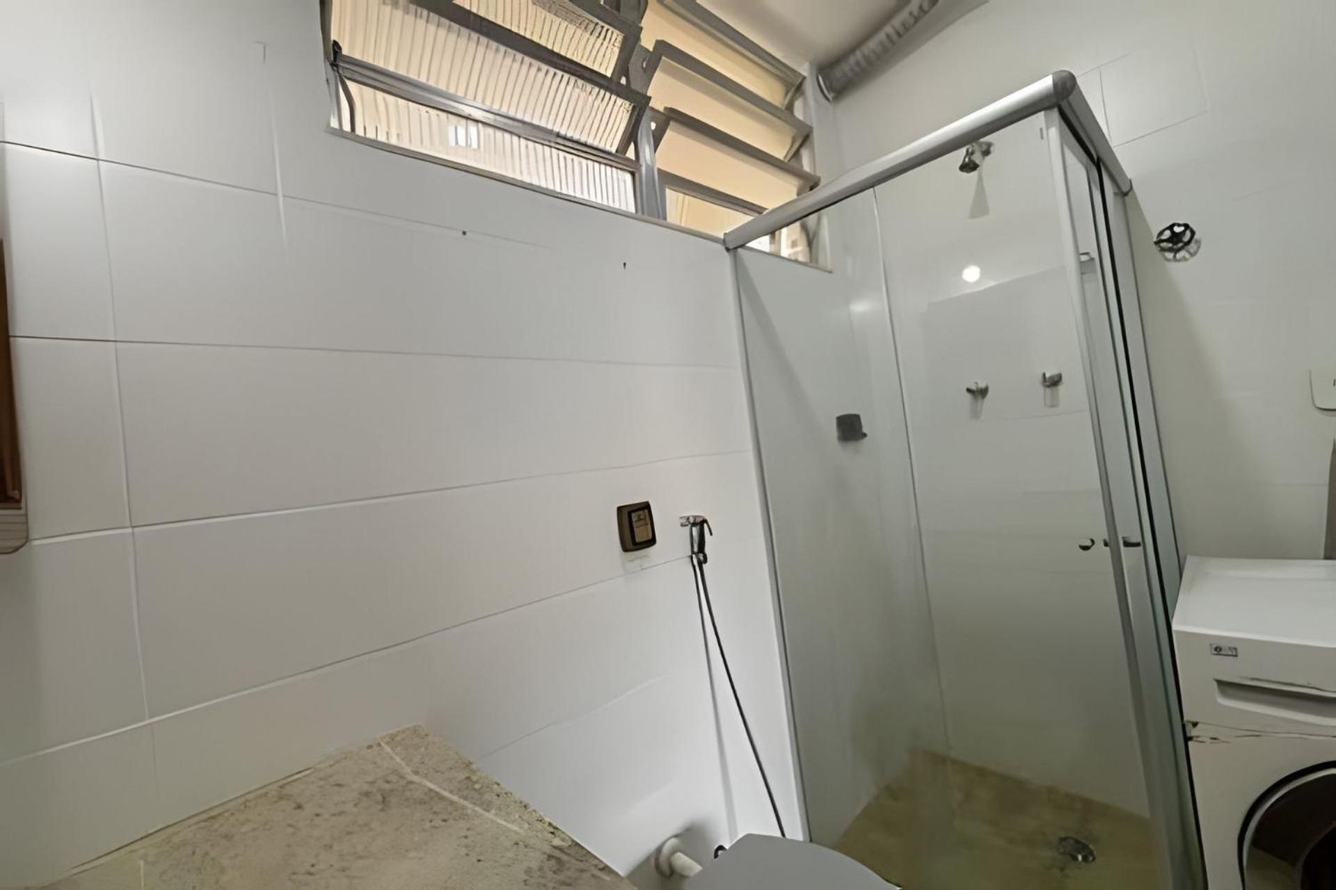 Apartamento 300 Metros Da De Copacabana