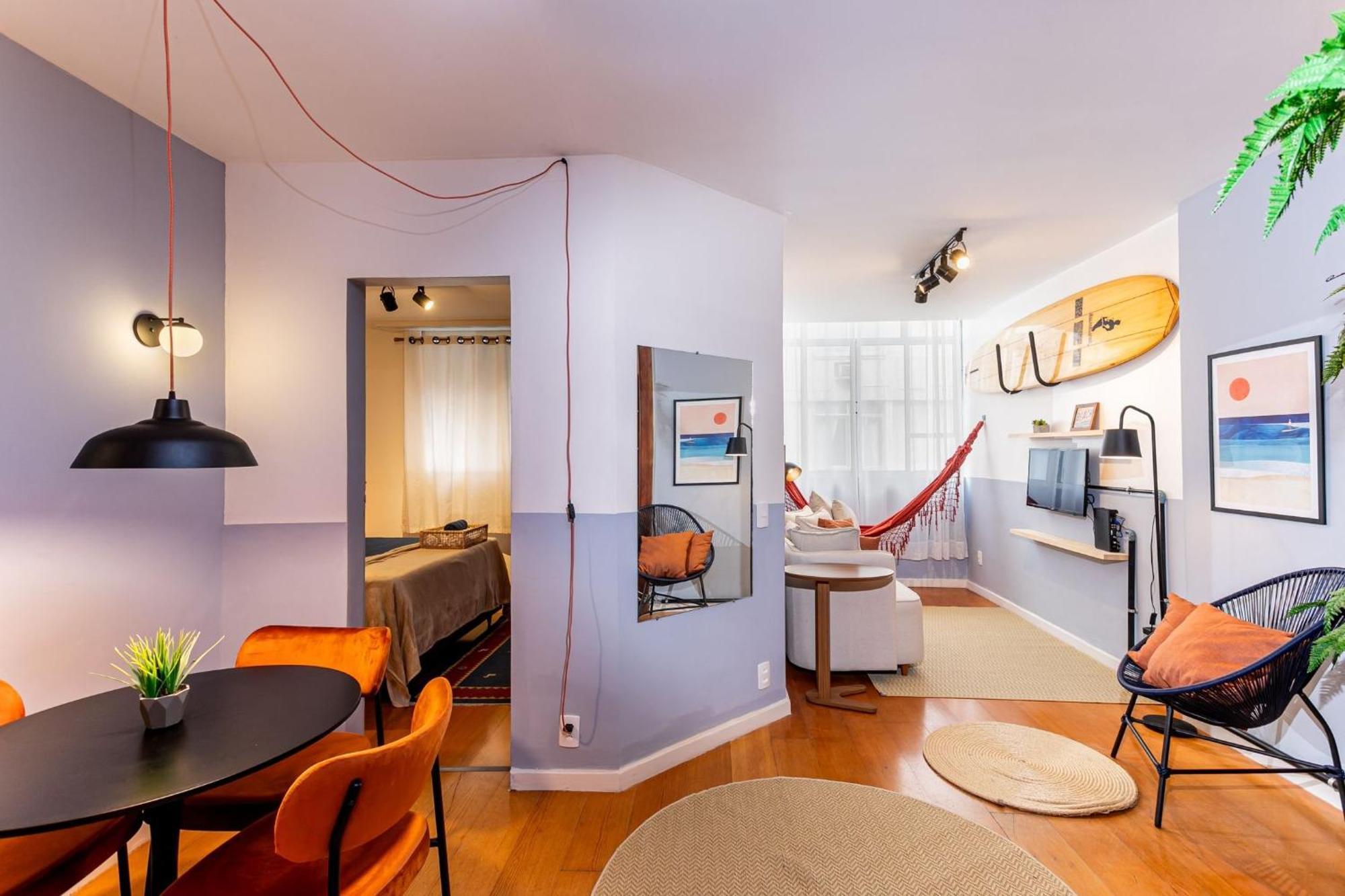 Quarto&sala A 550m Da De Ipanema | Pfa58/804 *
