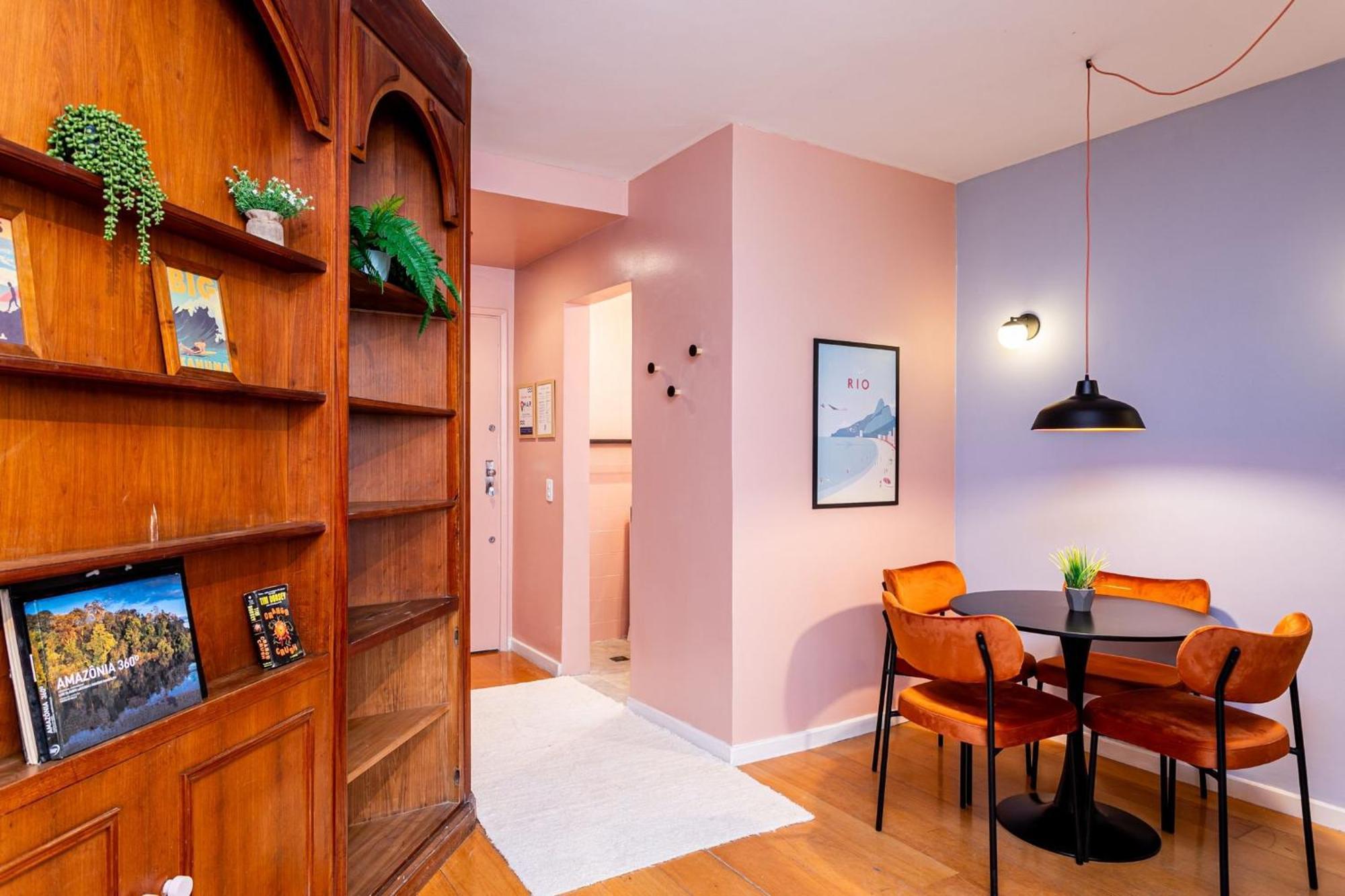 Quarto&sala A 550m Da De Ipanema | Pfa58/804