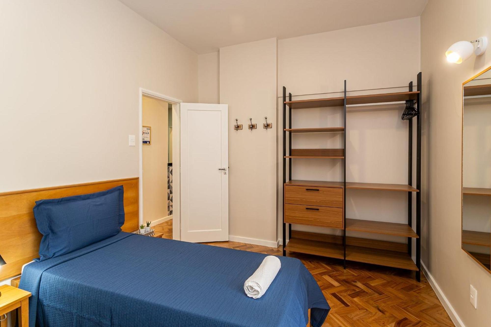 Apartamento 3qts A 50m Da De Copacabana | Sqc 12/301 *