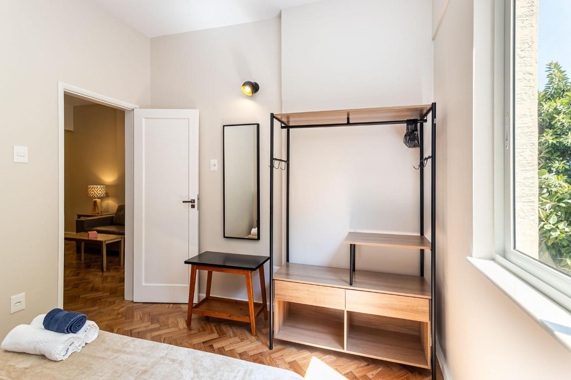 Apartamento 3qts A 50m Da De Copacabana | Sqc 12/301 Rio de Janeiro
