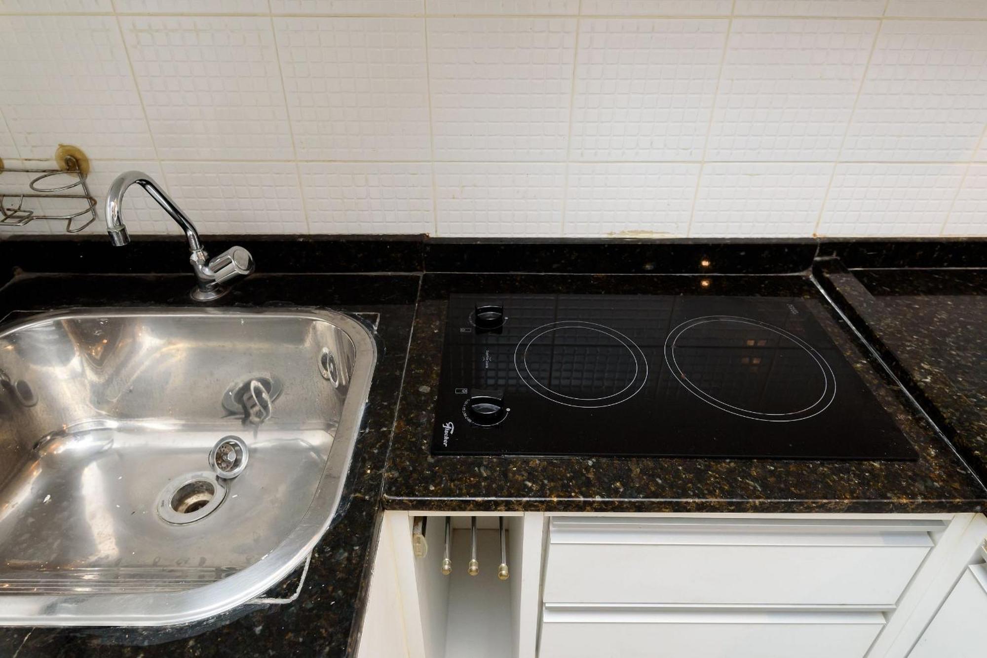 A 140m Da De Copacabana | Df 125/1212 Apartment