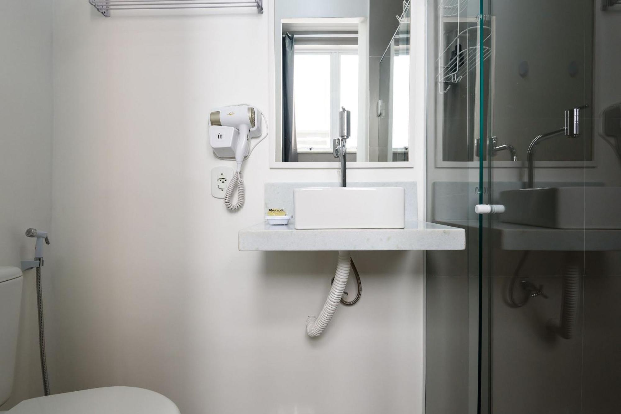 Apartamento A 280m Da De Copacabana | Rp 190/704