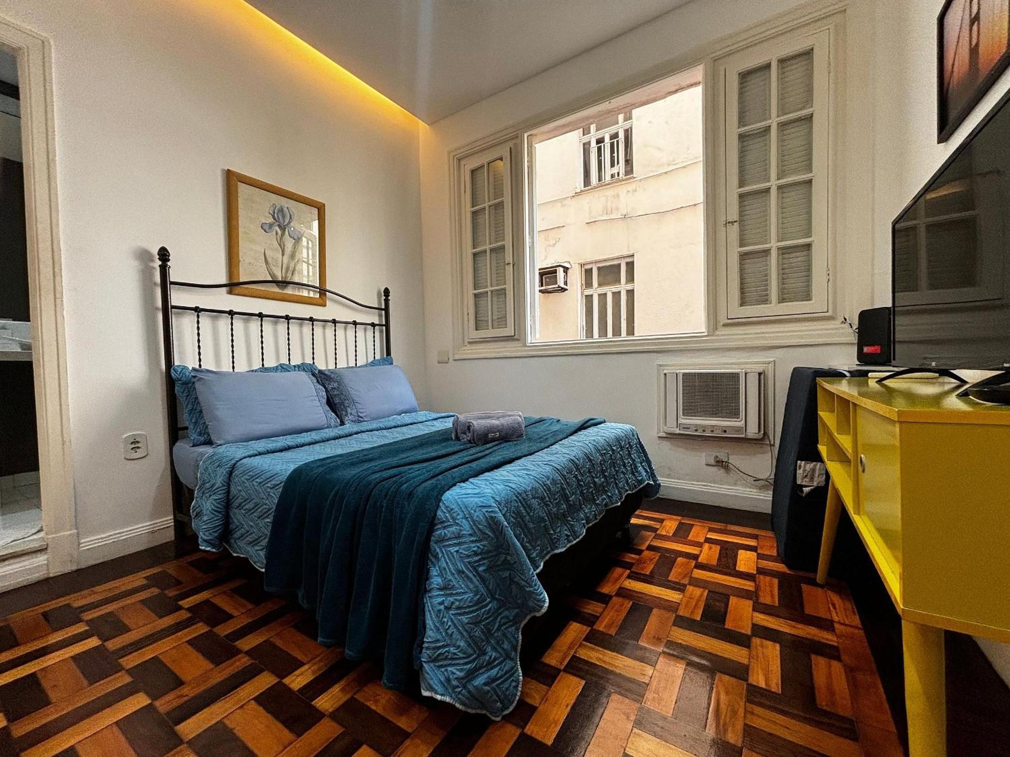 Loft Em Copa A 1 Quadra Da Apartment