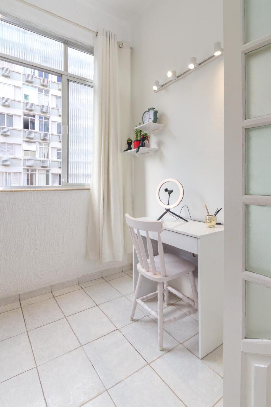 Apartamento Bom E Barato A 200 Metros Da - Av Copacabana 1032 Ap 705 Rio de Janeiro