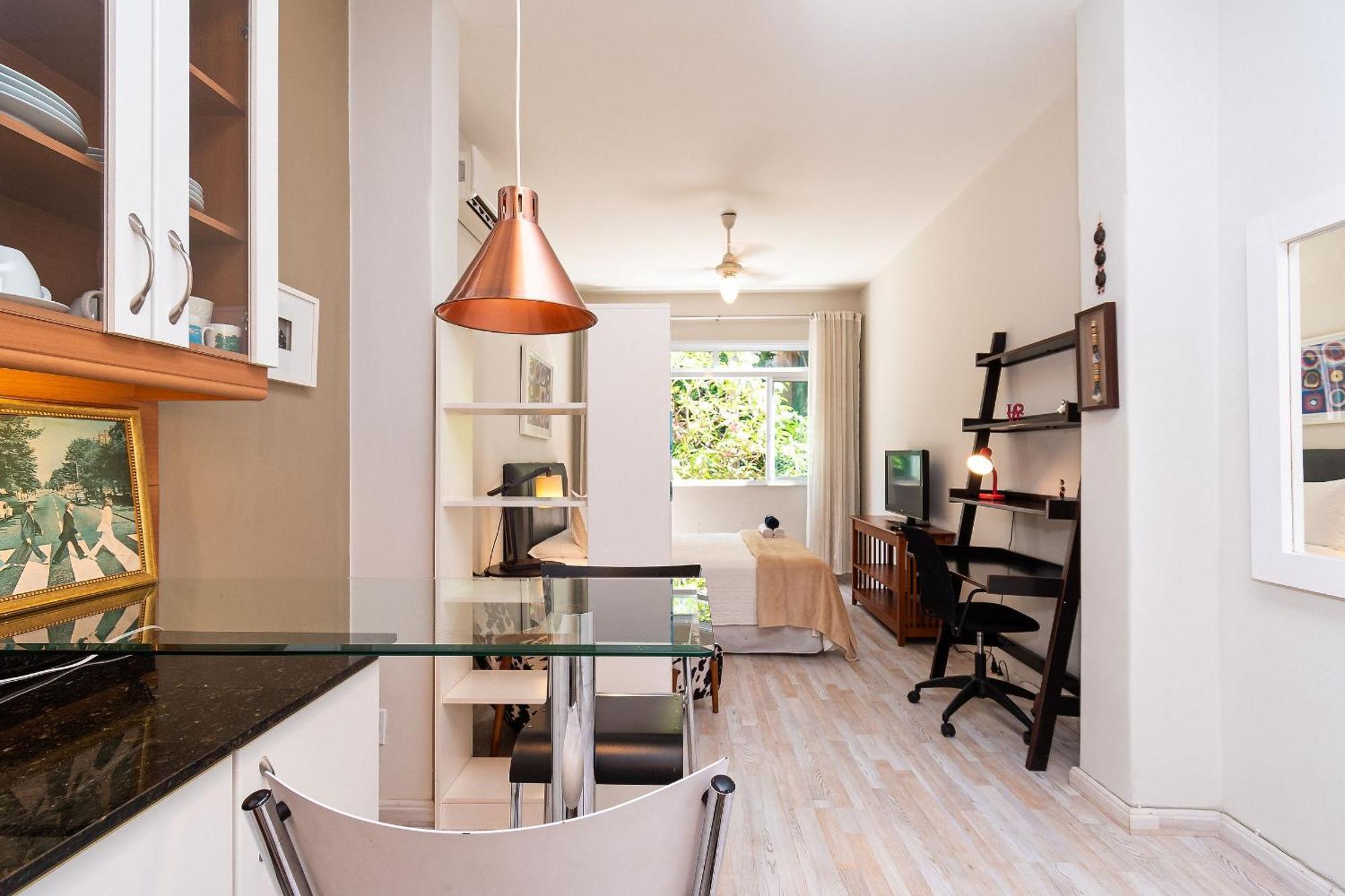 Aconchego Urbano: Seu Refugio No Leblon Apartamento *