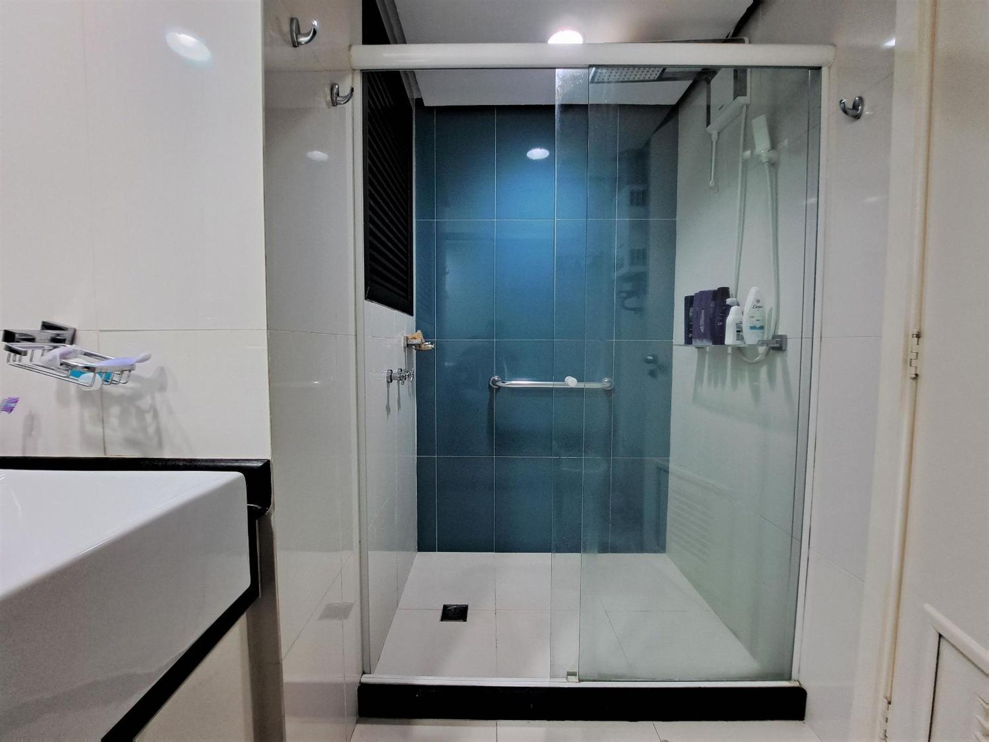 Apartamento Lindo Apt Ocean Drive Vista Praia Da Barra - Beira Mar *
