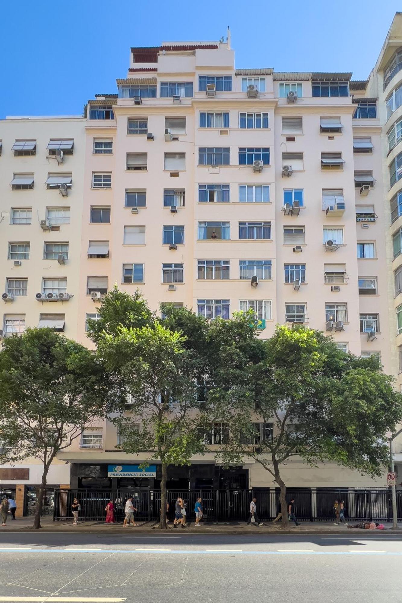 Apartment Conforto Em Copacabana - 200m Da - Nsc501 Z3