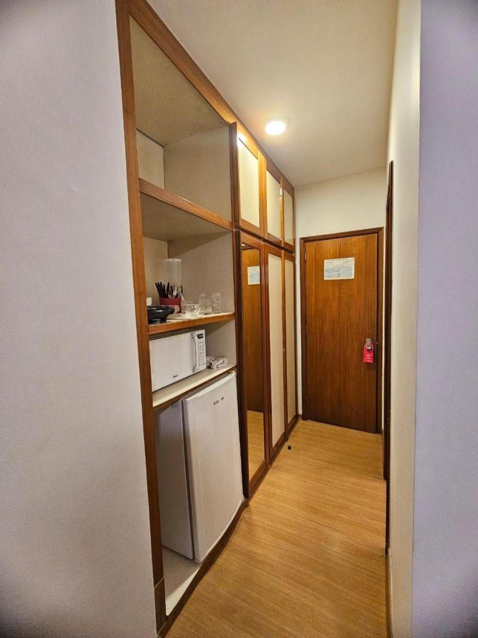 Apartamento Com Mar, Piscina E Academia No Coracao De Copacabana