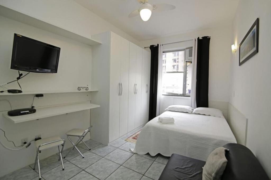 Suh Copacabana 10 Posto 3 Apartment