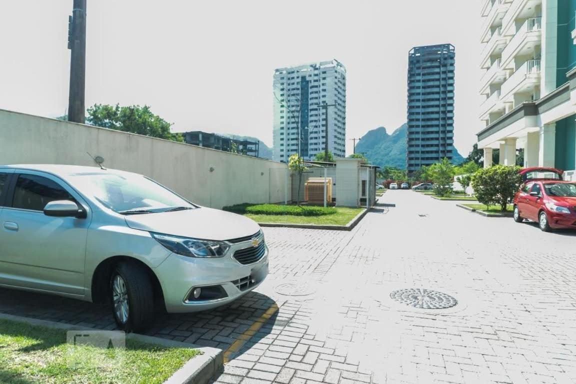 Rio Plaza - No Por Carpediem * Rio de Janeiro