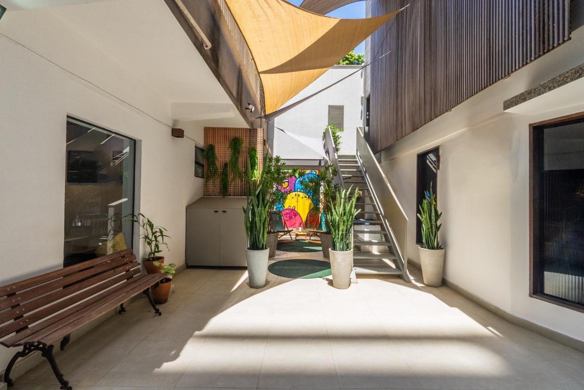 Apartment Architect Design Award-winning 995 Ft2 Loft With Garden In The Best Location Of Ipanema Rio de Janeiro