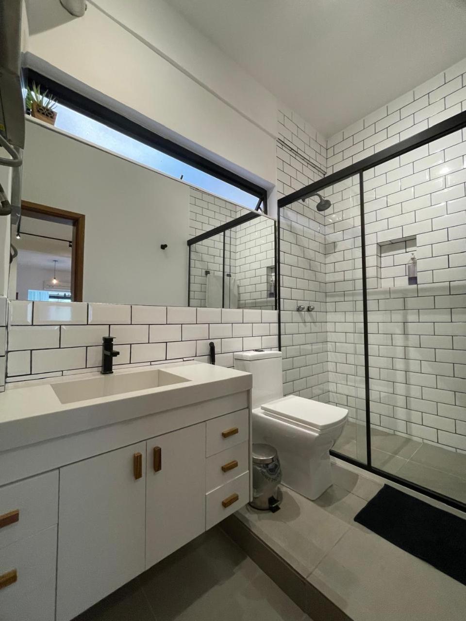 Subsolo 101 Apartamento