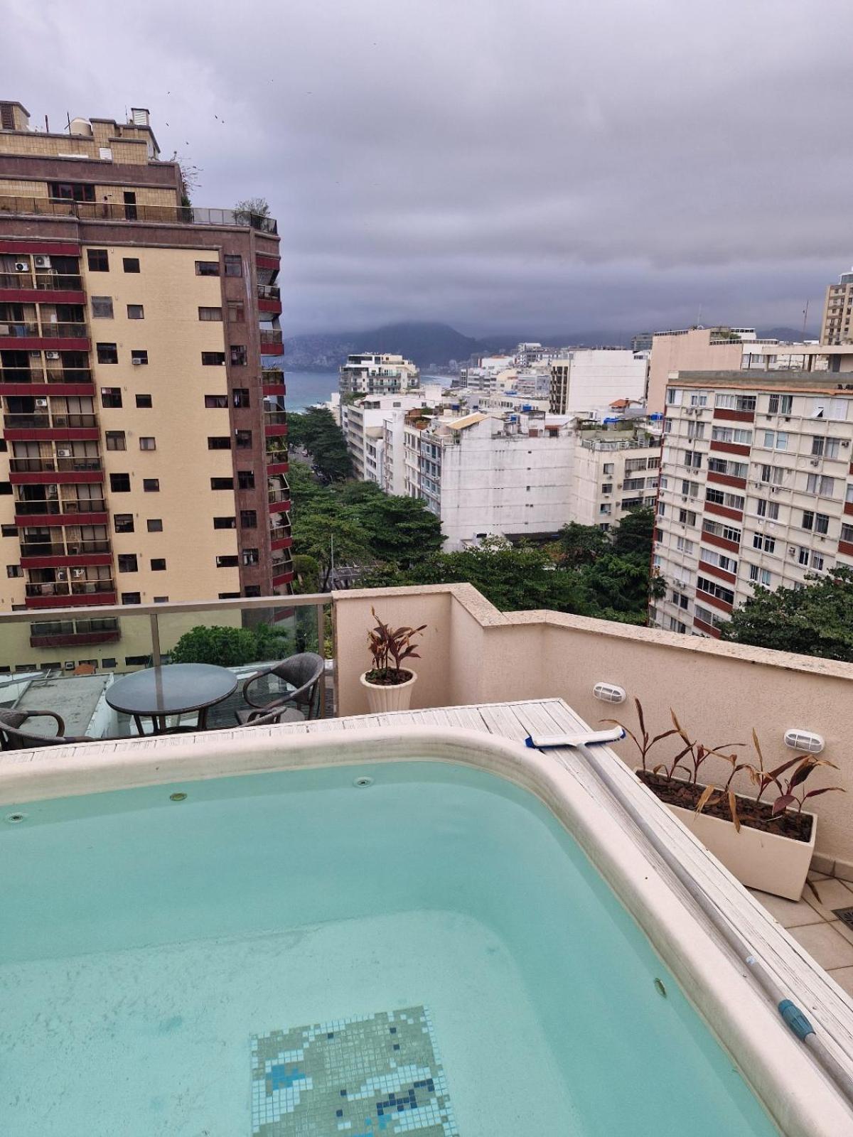 Cobertura Arpoador Com Piscina Privativa, Vista Mar, Garagem, Portaria 24 Apartment