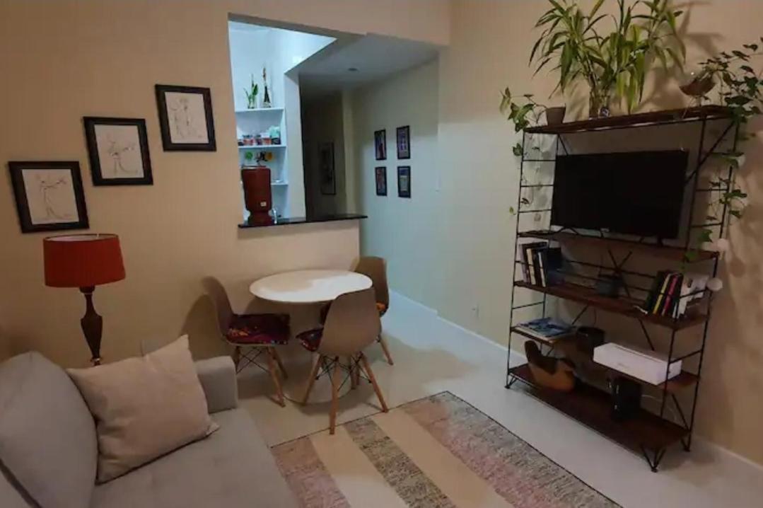 Apartamento Apartamento Na Quadra Da Praia De Copacabana Rio de Janeiro
