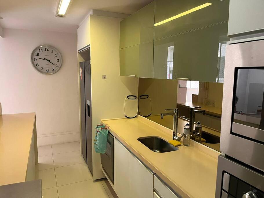 Apartamento Lindo De 3 Quartos, Uma Quadra Da Praia! Rio de Janeiro