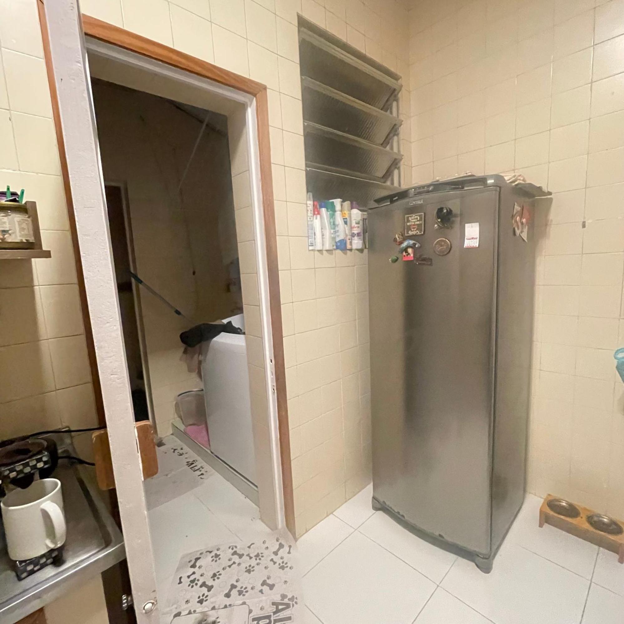 1 Quarto Na Melhor Area Do Leblon *