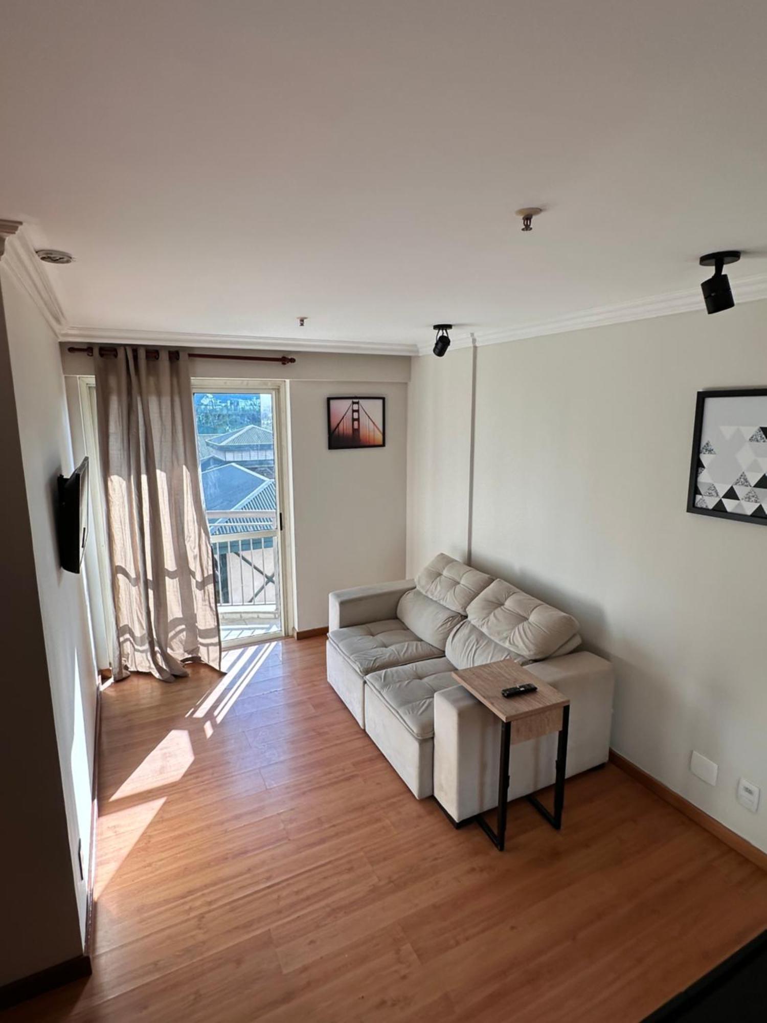 Flat na Barra da Tijuca. *