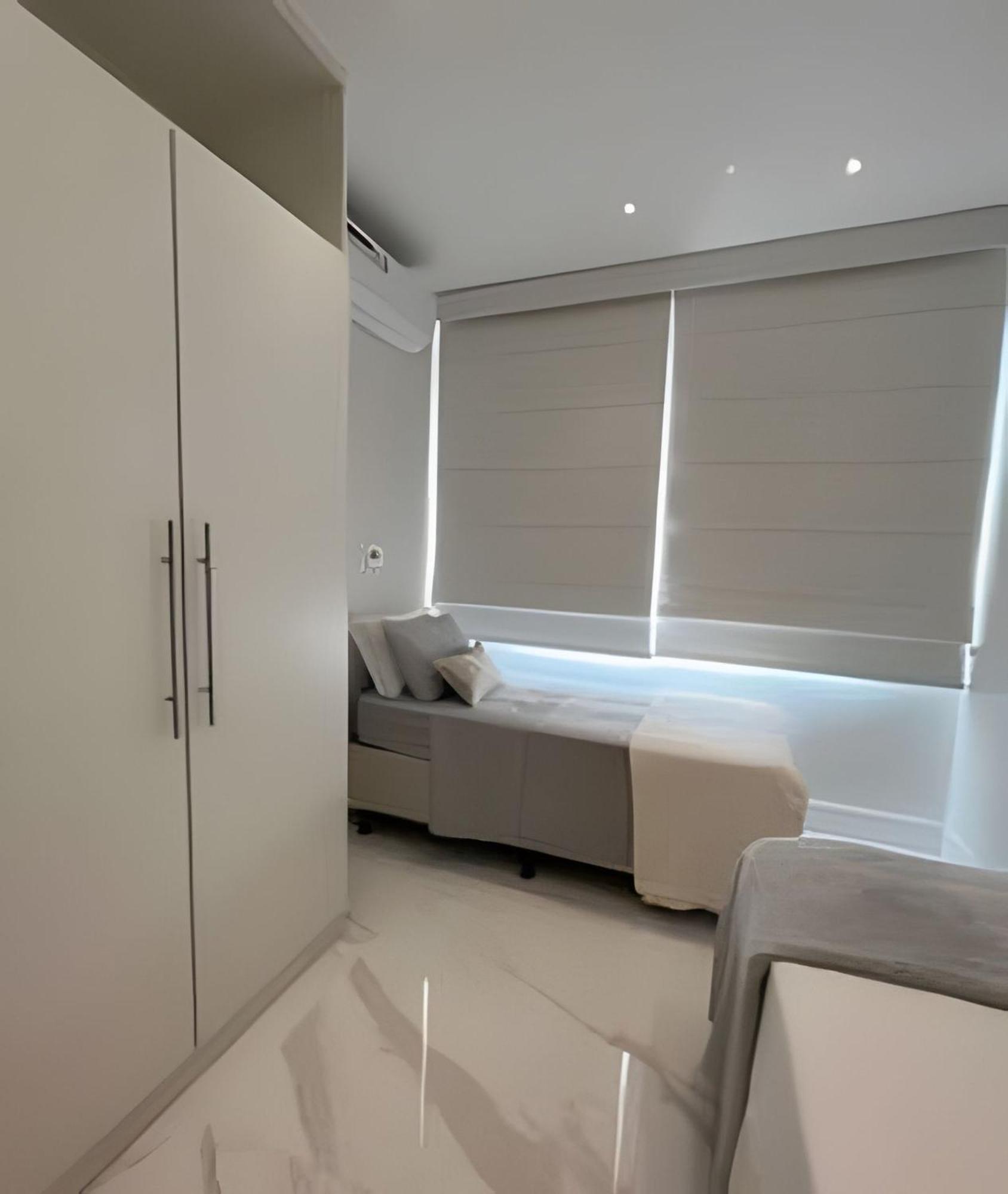 Maravilhoso De 2 Quartos Em Copacabana Quadra Da Rio de Janeiro