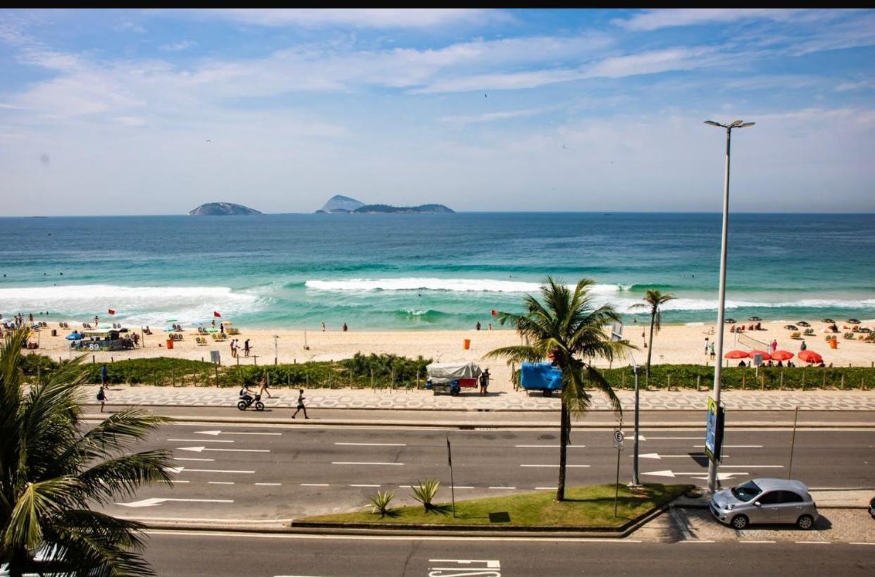 Amplo Praia De Ipanema Rio de Janeiro