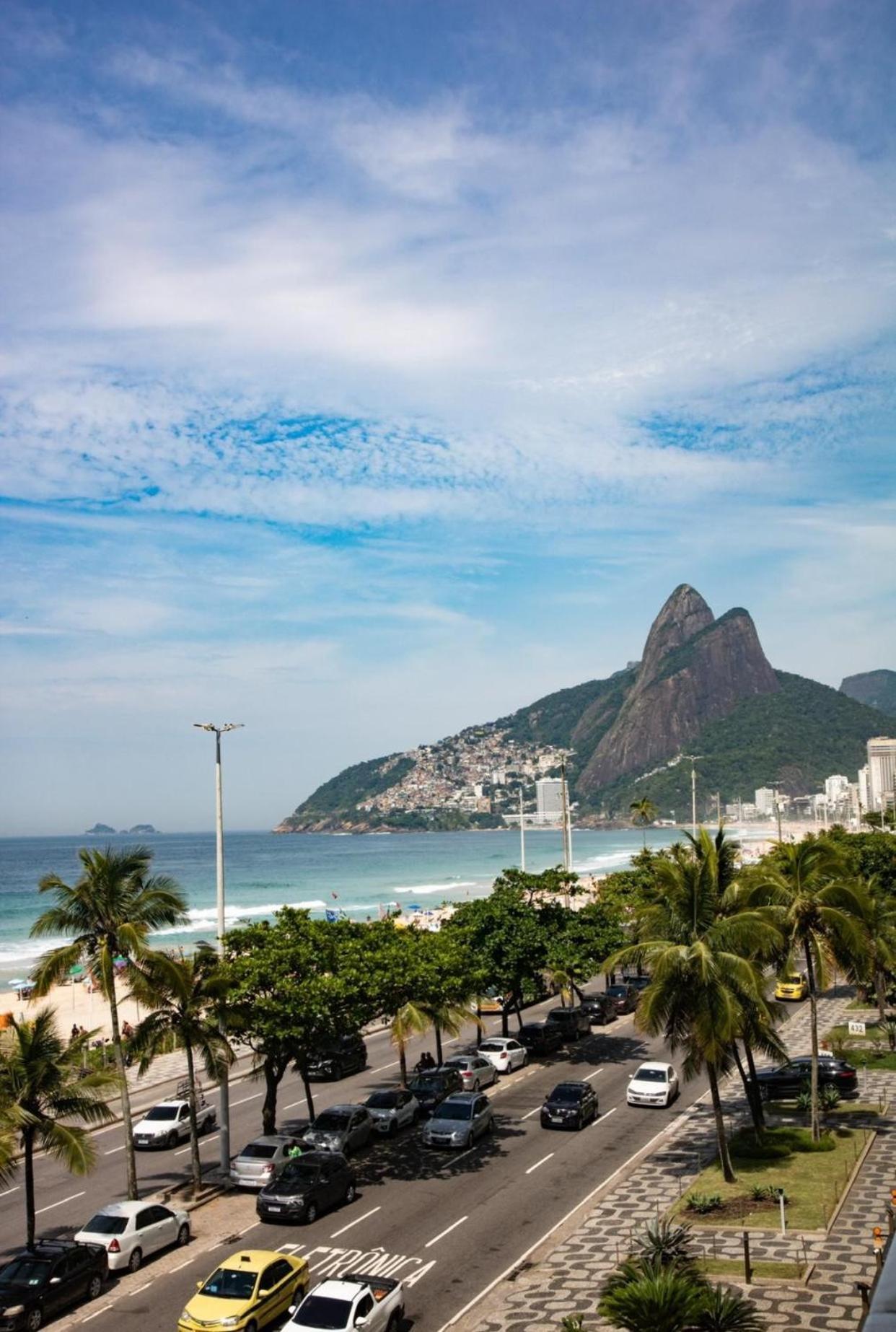 Amplo Praia De Ipanema Rio de Janeiro