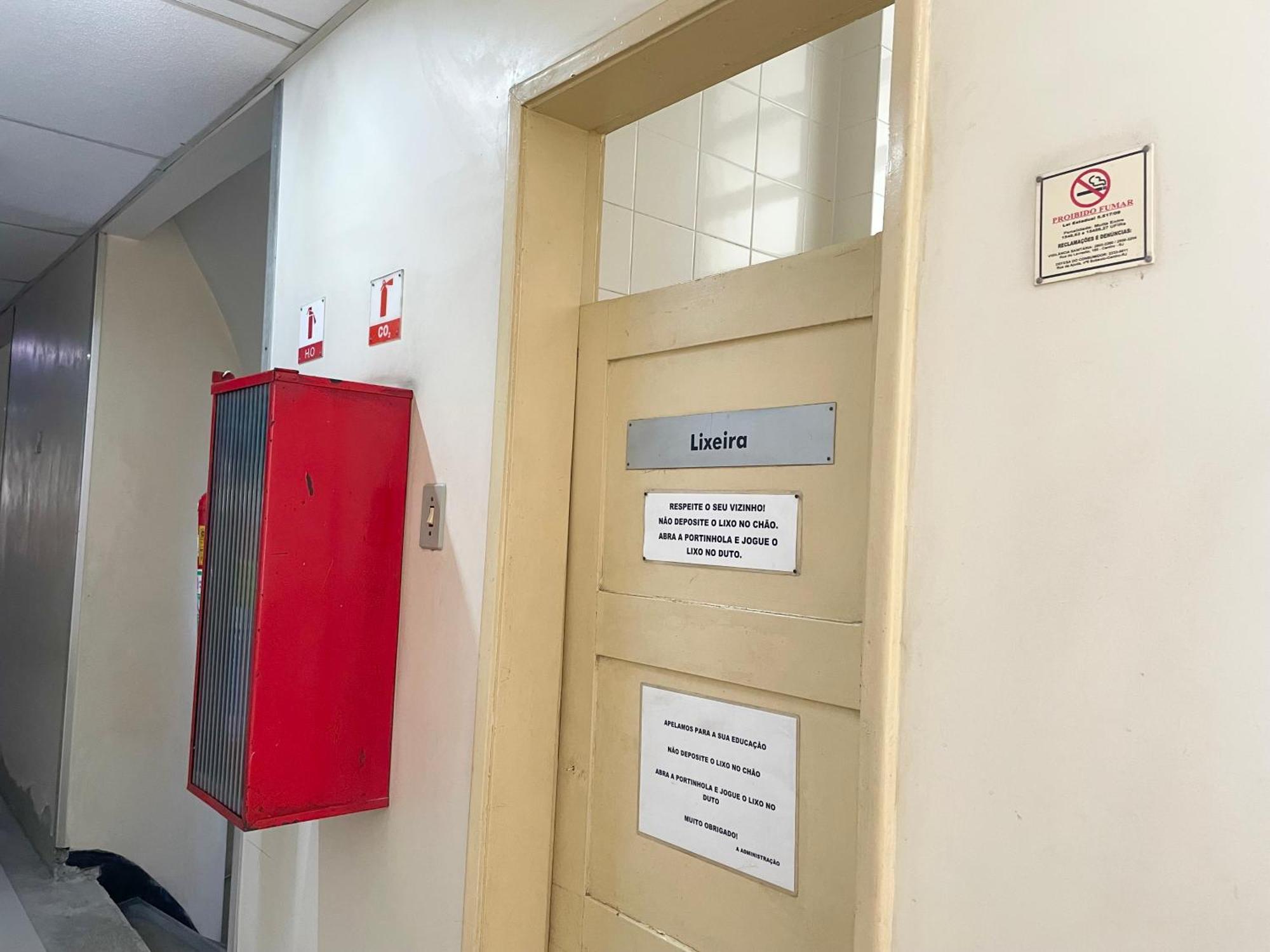 Estudio Com Lavanderia, Cobertura, Em Frente Ao Metro, Lapa, Aeroporto Sdu E 5 Minutos Do Consulado Americano Apartamento Rio de Janeiro