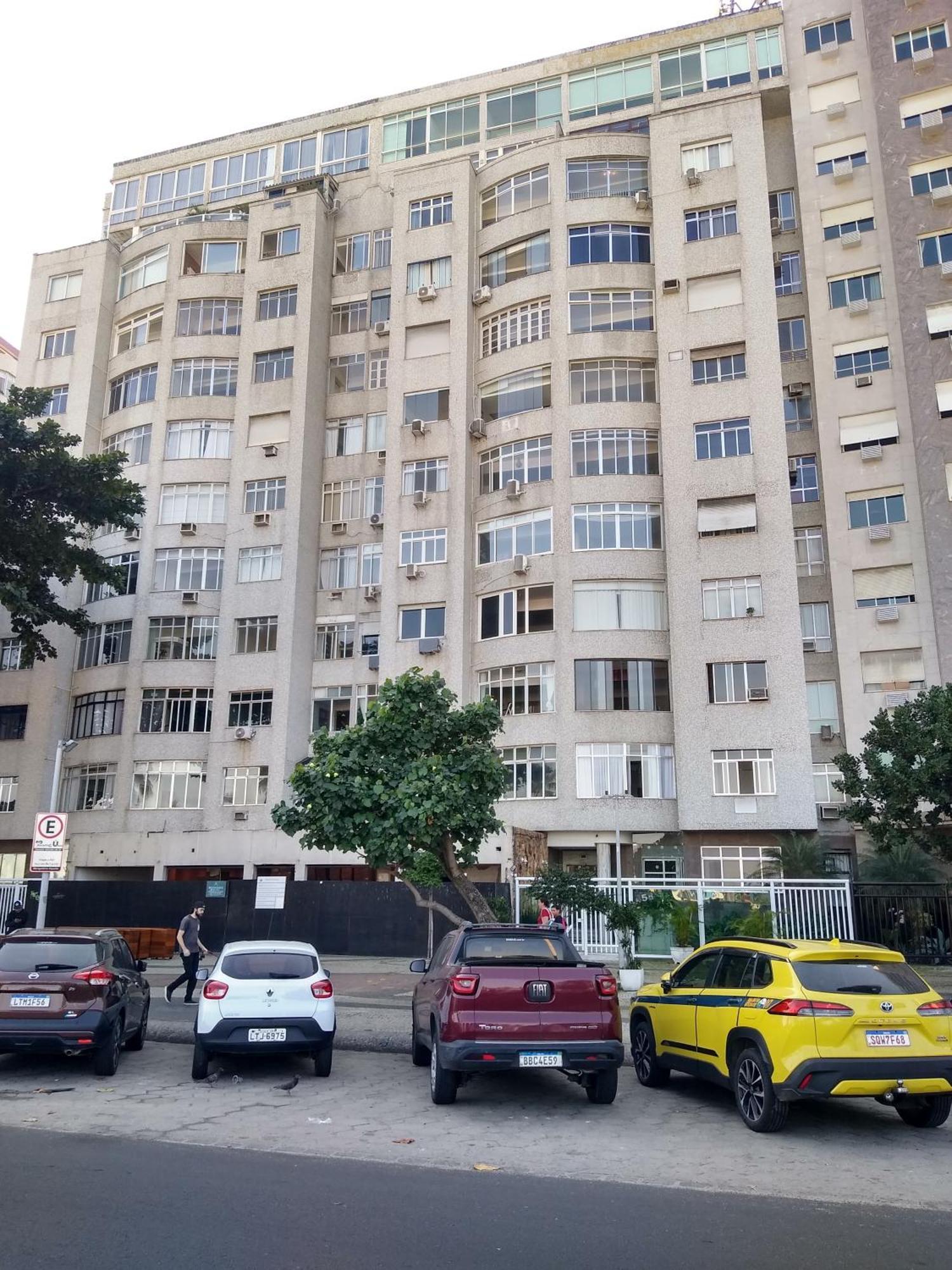 Em Frente A