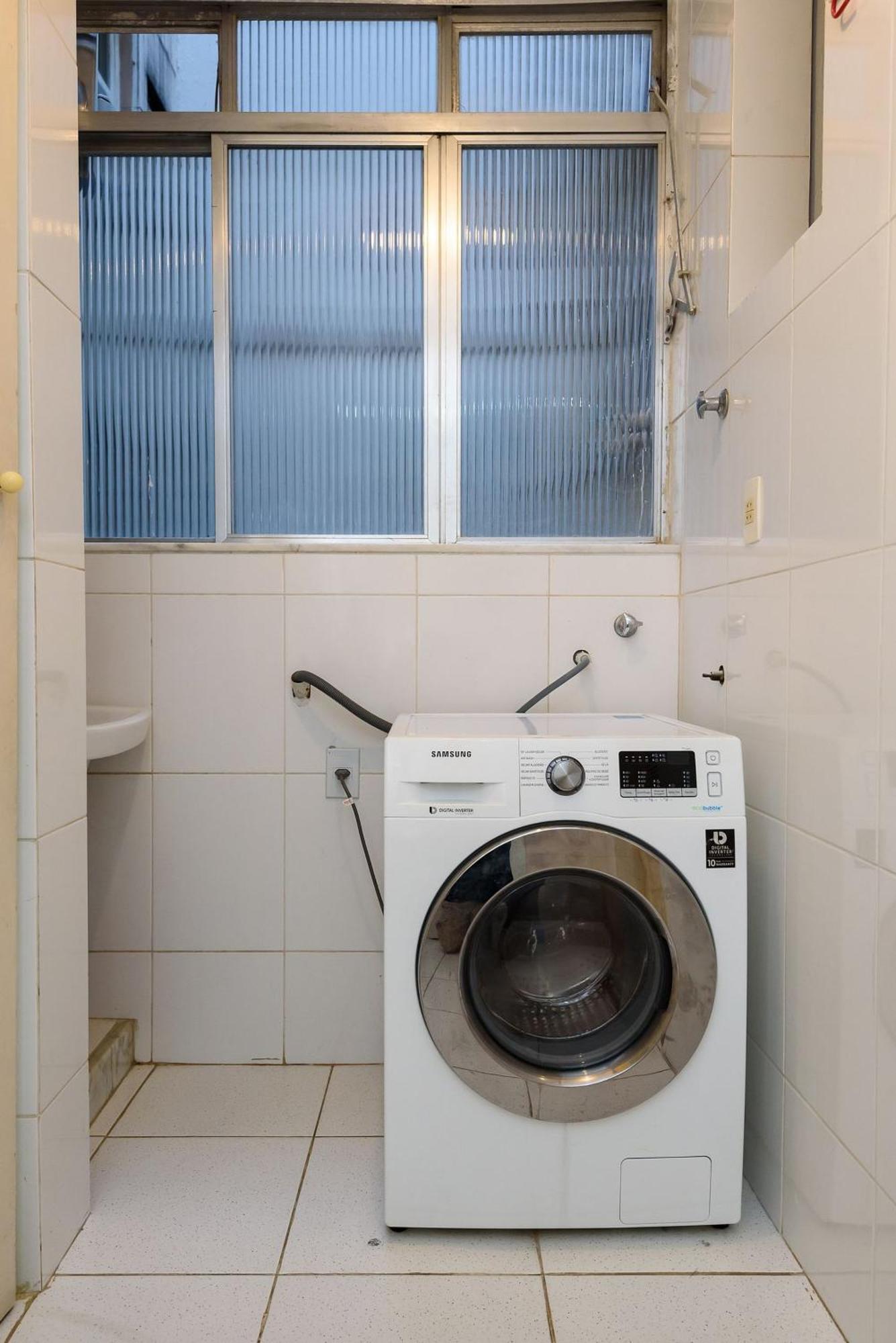 Apartamento Amplo 3qtos A 200m Da De Ipanema | Bc 33/502