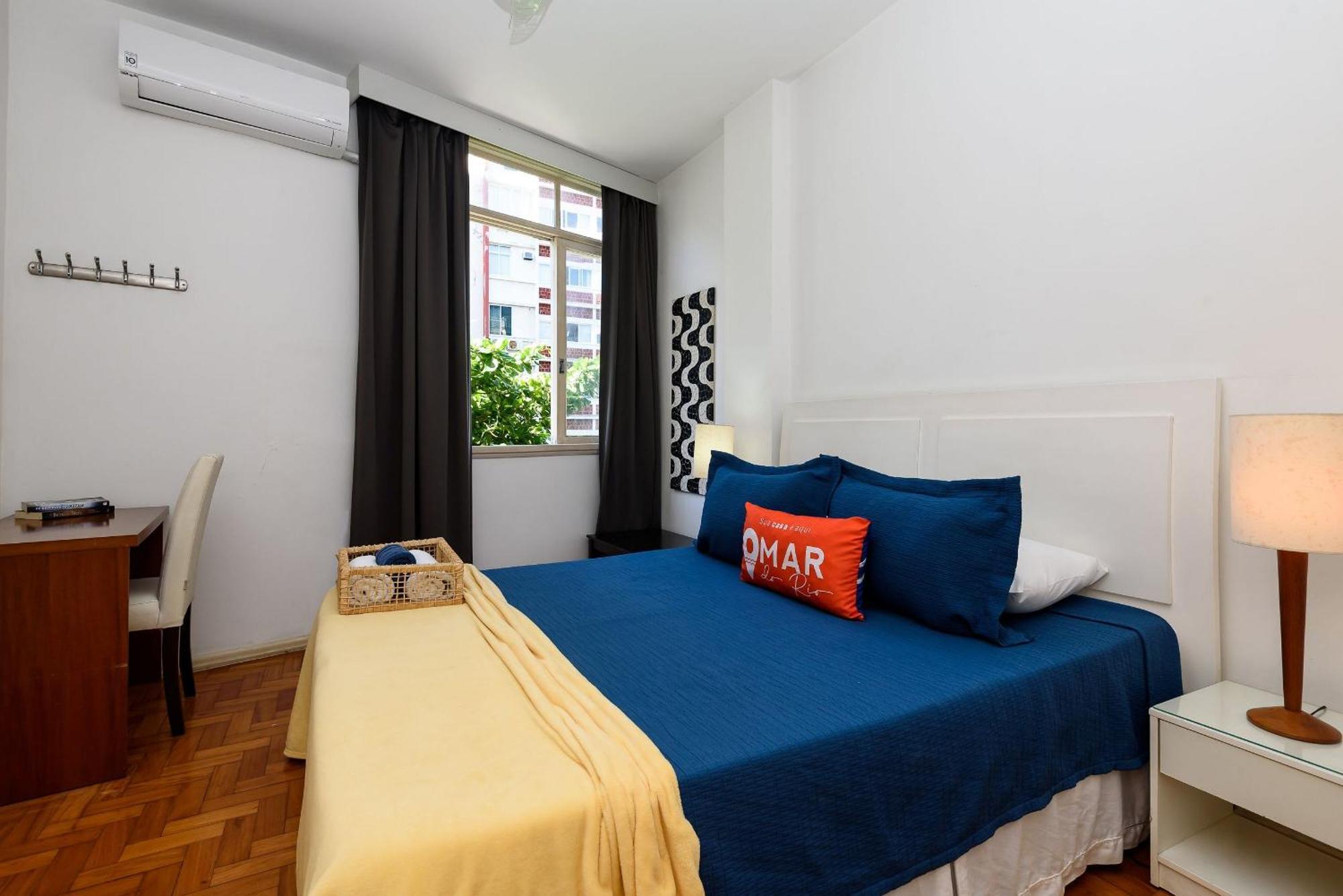Apartamento Amplo 3qtos A 200m Da De Ipanema | Bc 33/502
