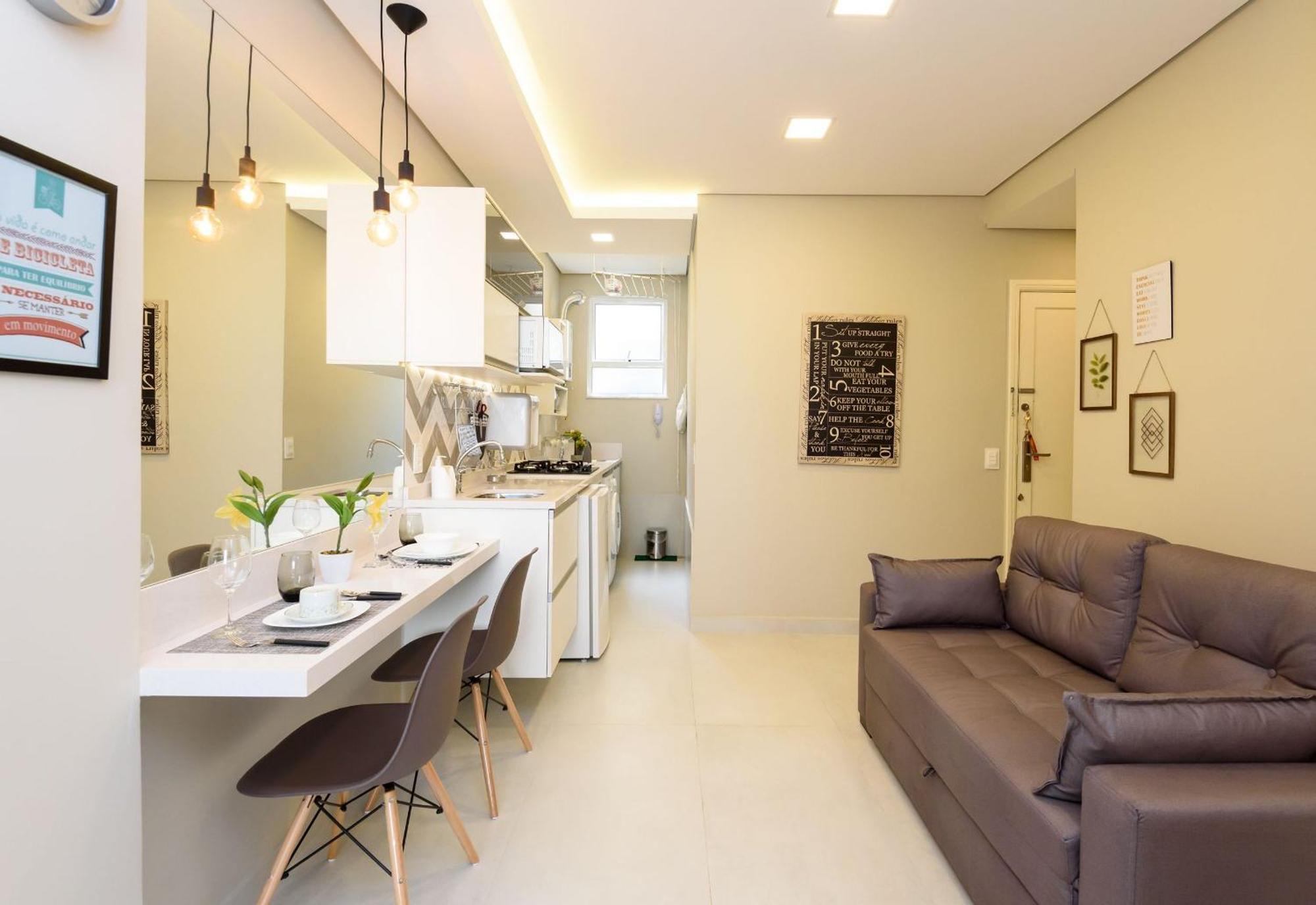 Apartment Em Copacabana A 180m Da | Rp 23/404