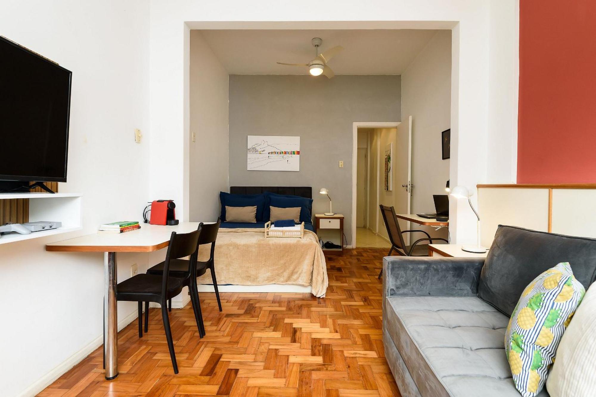 Omar Do Rio - Br 194/1104: Studio Copacabana, Internet 240mbps, Smart Tv + Tv A Cabo, Workstation, Alexa, A 80m Do Metrô Cardeal Arcoverde E A 400m Da Praia De Copacabana * Rio de Janeiro