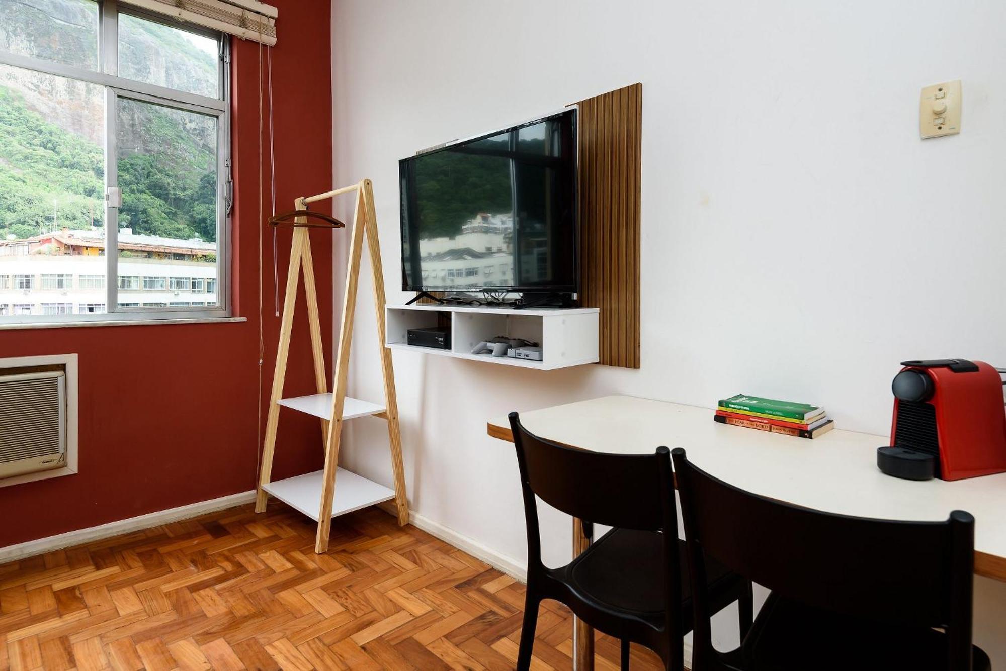 Omar Do Rio - Br 194/1104: Studio Copacabana, Internet 240mbps, Smart Tv + Tv A Cabo, Workstation, Alexa, A 80m Do Metrô Cardeal Arcoverde E A 400m Da Praia De Copacabana Apartamento