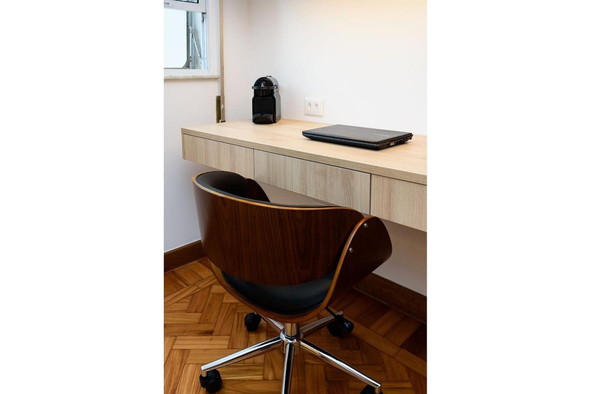 Apartamento 2qtos C/ Vista Mar Em Copacabana | Nsc 1391/805 Rio de Janeiro