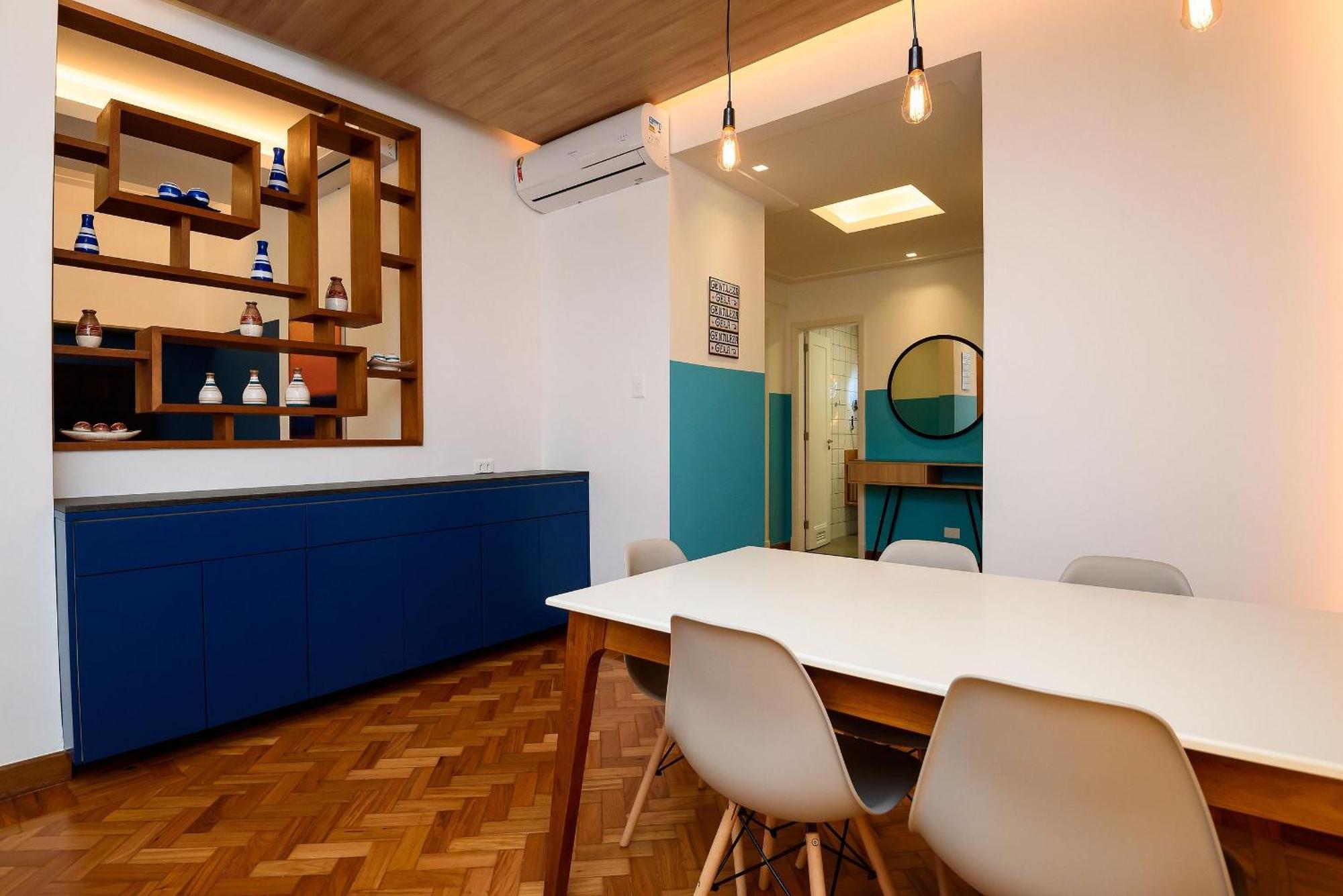 Apartamento 2qtos C/ Vista Mar Em Copacabana | Nsc 1391/805