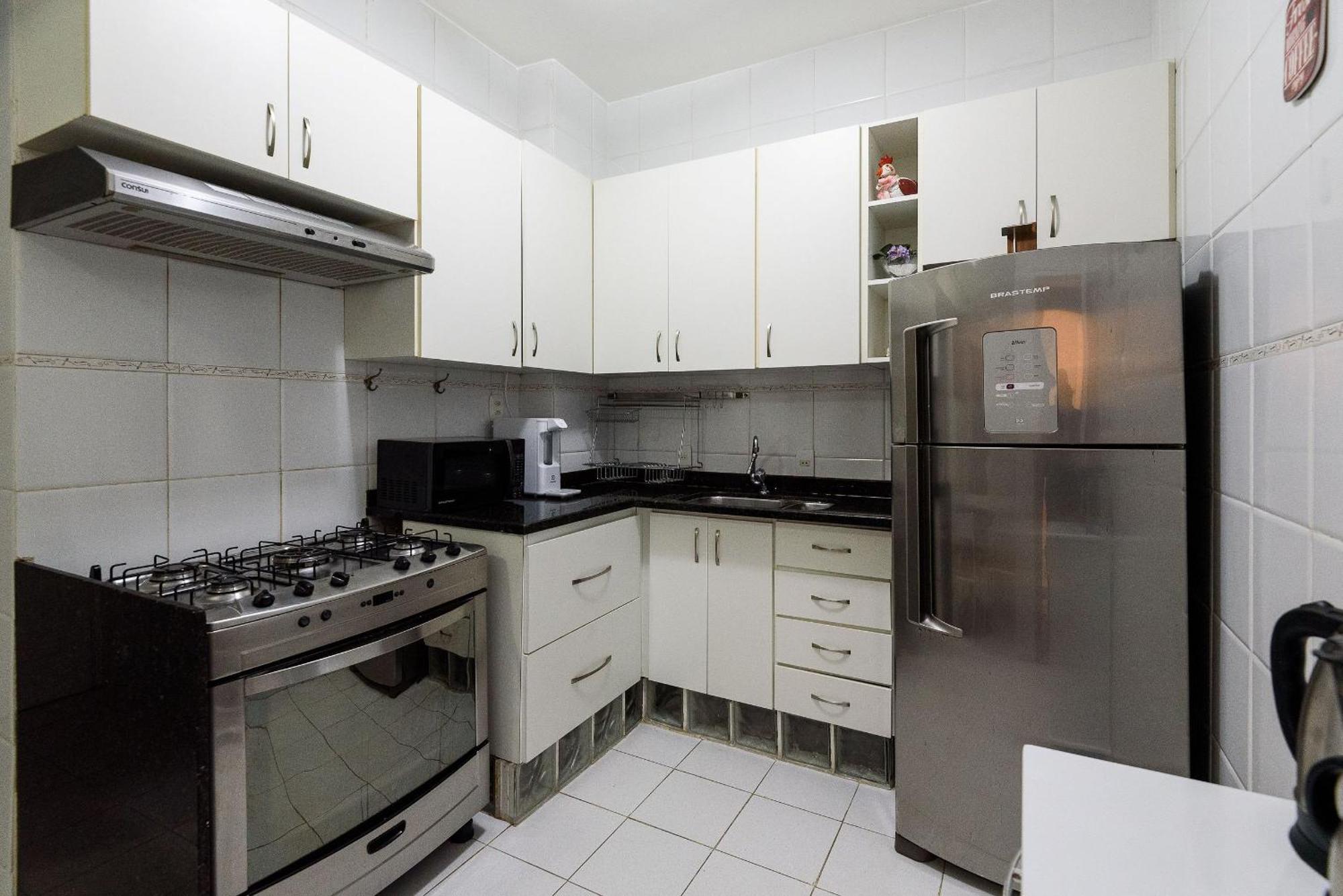 Omar Do Rio - Bi 102/202: 3qtos/2ba, Internet 240mbps, 300 Metros Da De Copacabana E A 200 Metros Do Metrô Apartamento *