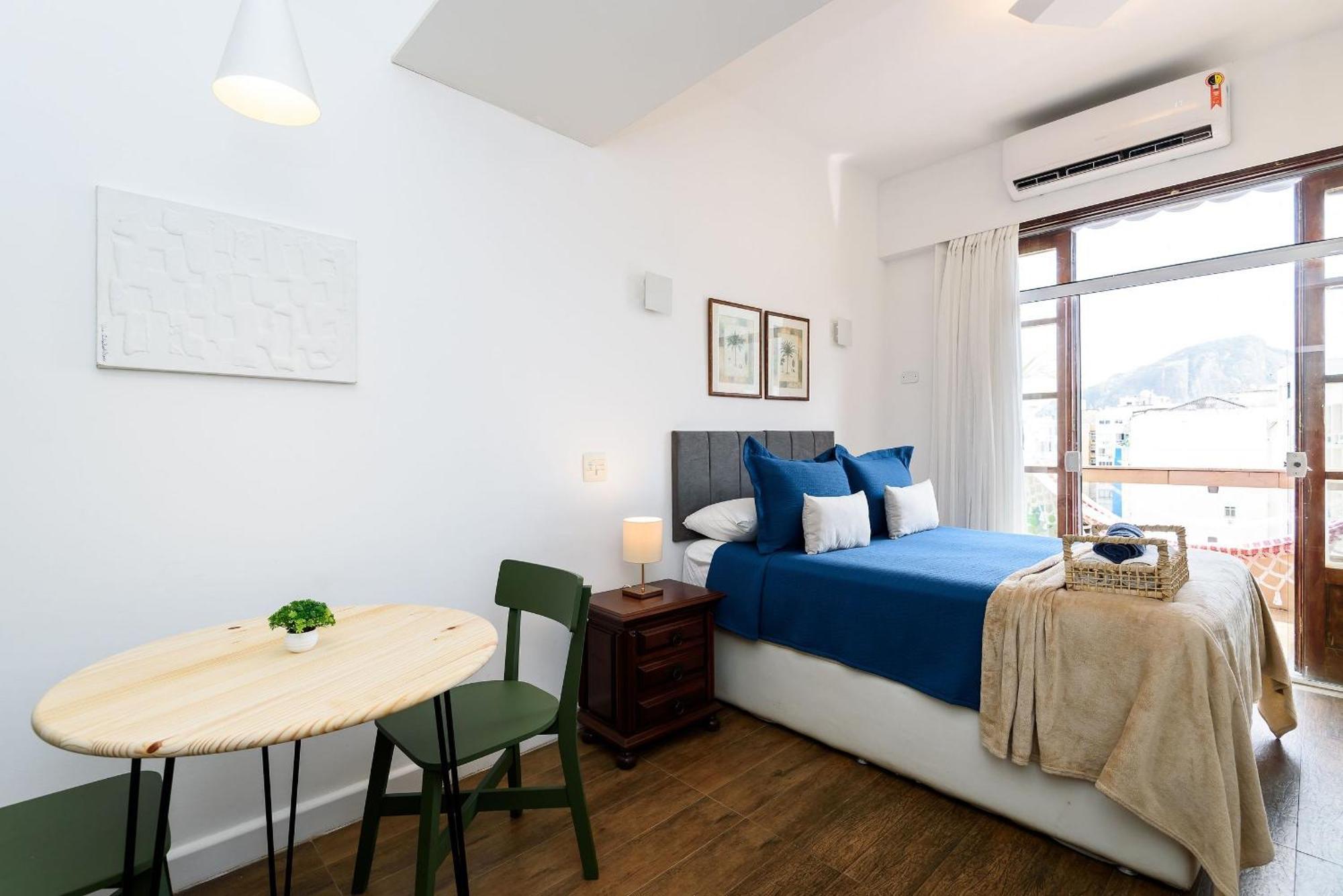 Apartamento A 200m Da De Copacabana | Fm 144/1105 Rio de Janeiro