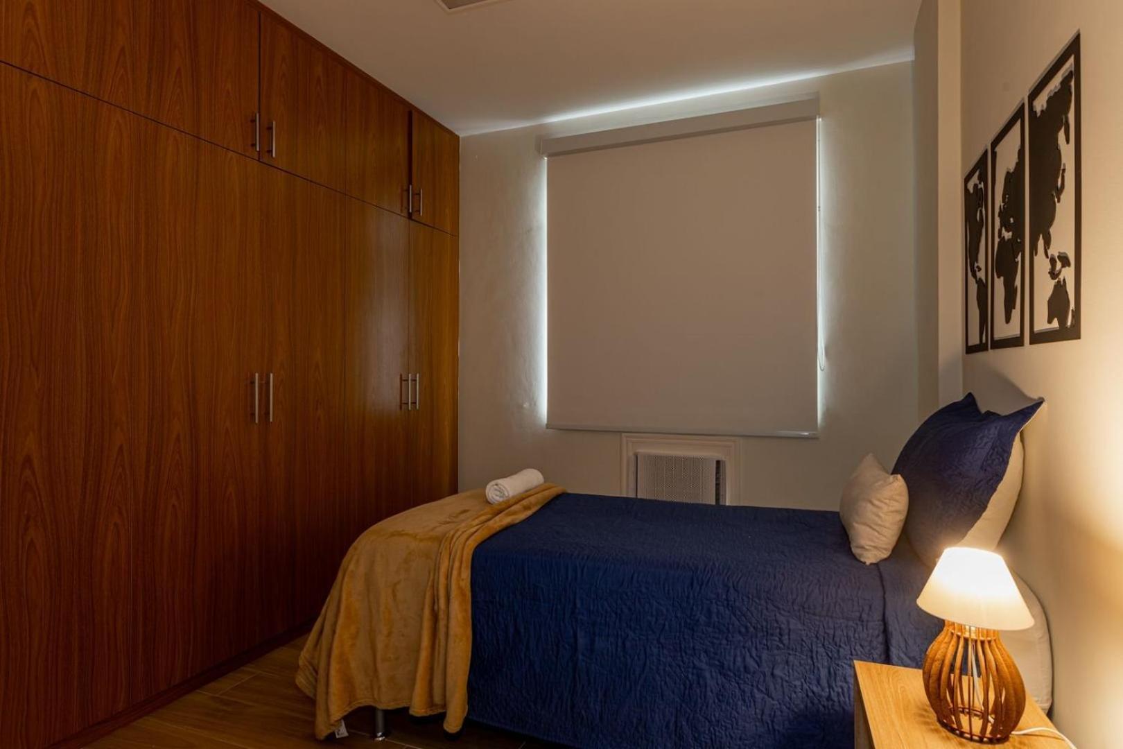 Apartamento 2qtos A 350m Da De Copacabana | Ta 28/401 Rio de Janeiro