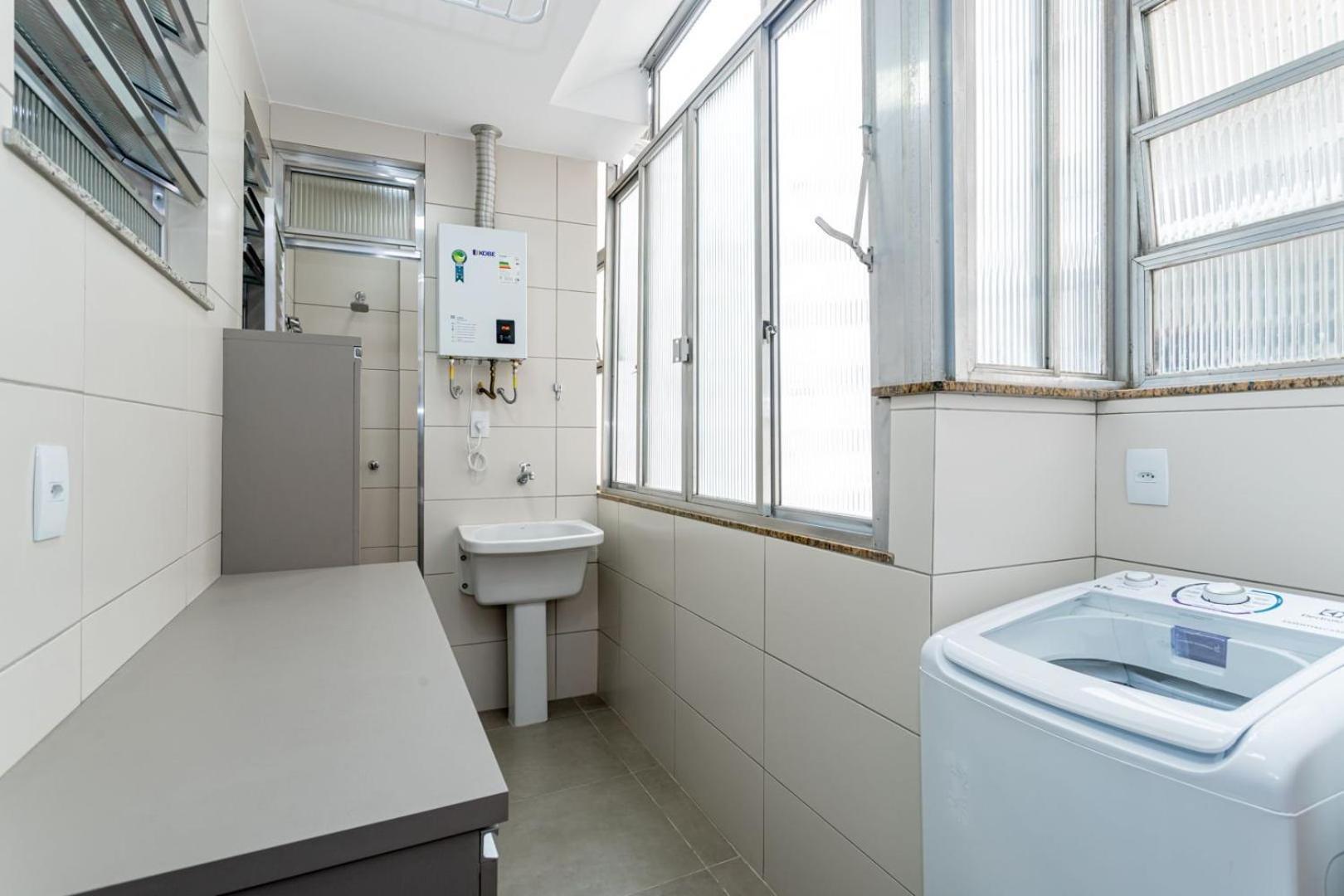 2qtos A 350m Da De Copacabana | Ta 28/401 Apartamento *