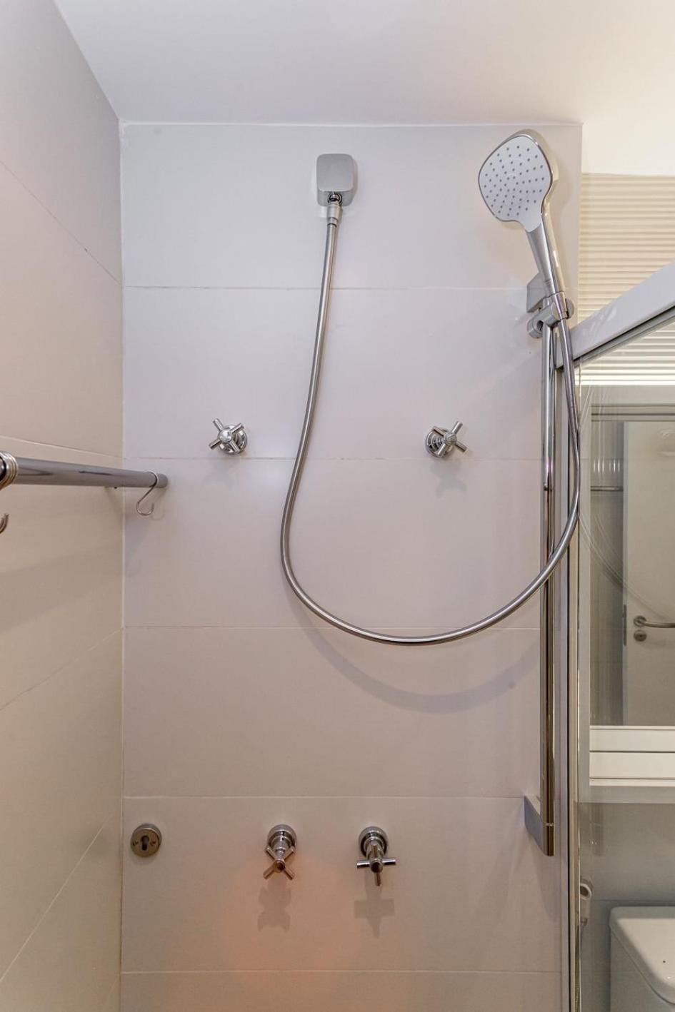 Quarto&sala A 170m Da De Ipanema | Fa 49/302 Apartamento *