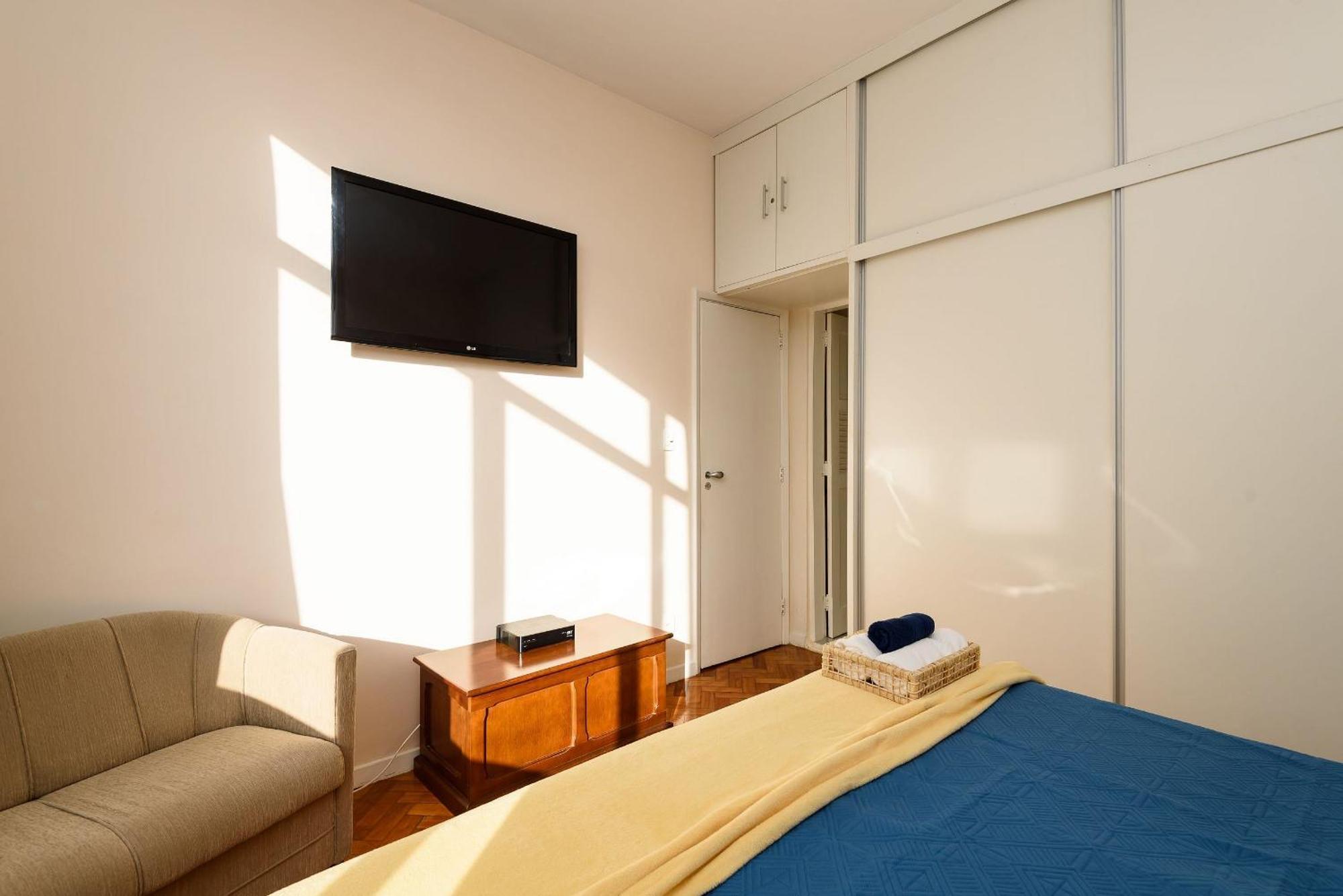 2qtos A 300m Da De Ipanema | Re 540/806 Apartment