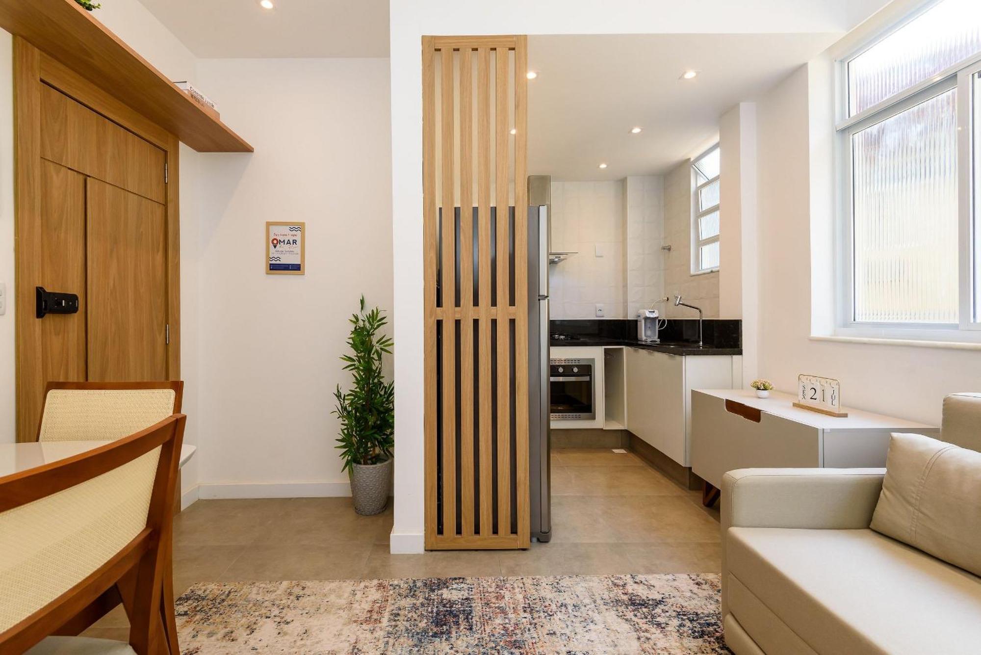 Apartamento Moderno E Sala Em Copacabana | Mfb 76/204