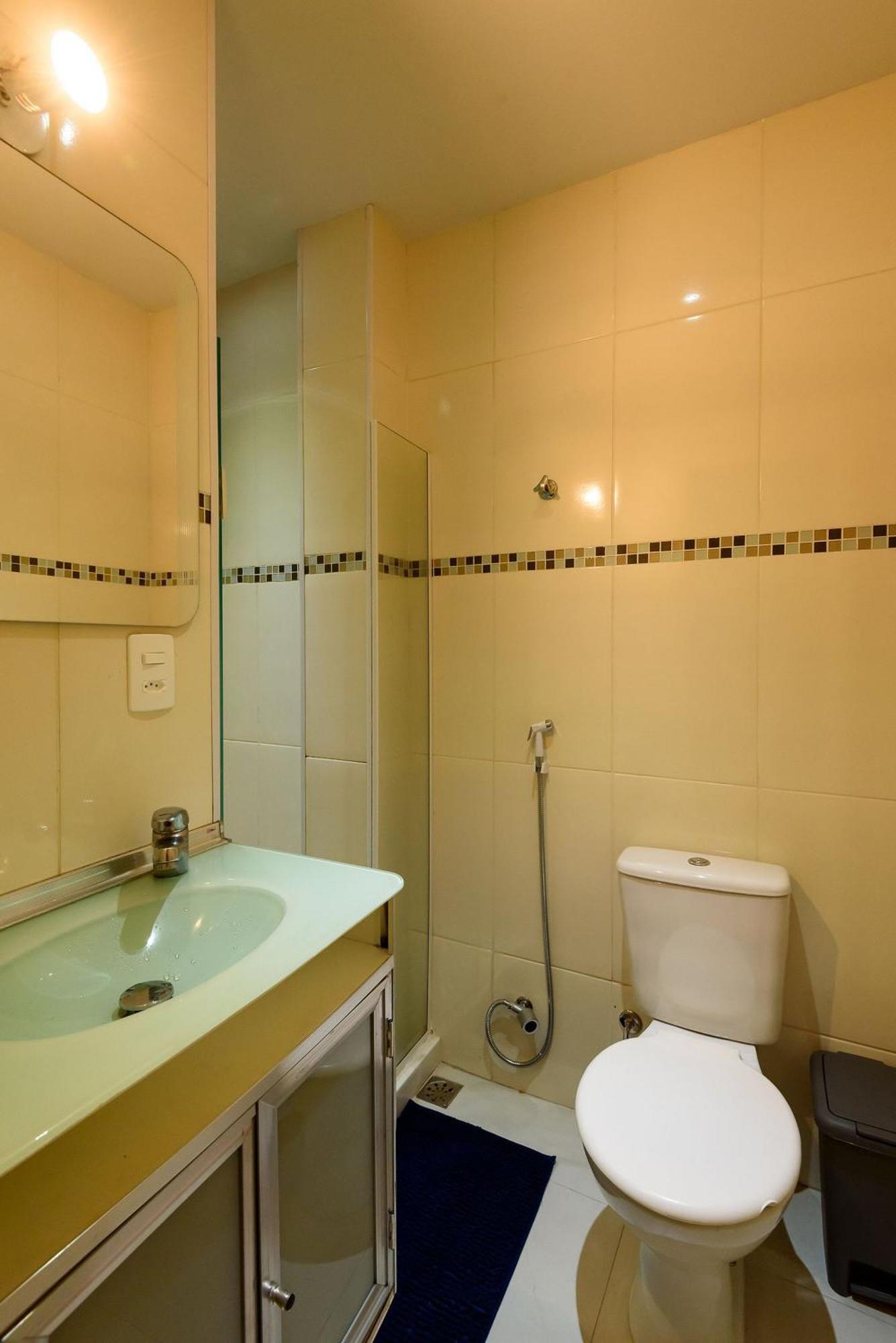 Qto&sala A 100m Da De Copacabana | Re 85/303 Apartamento