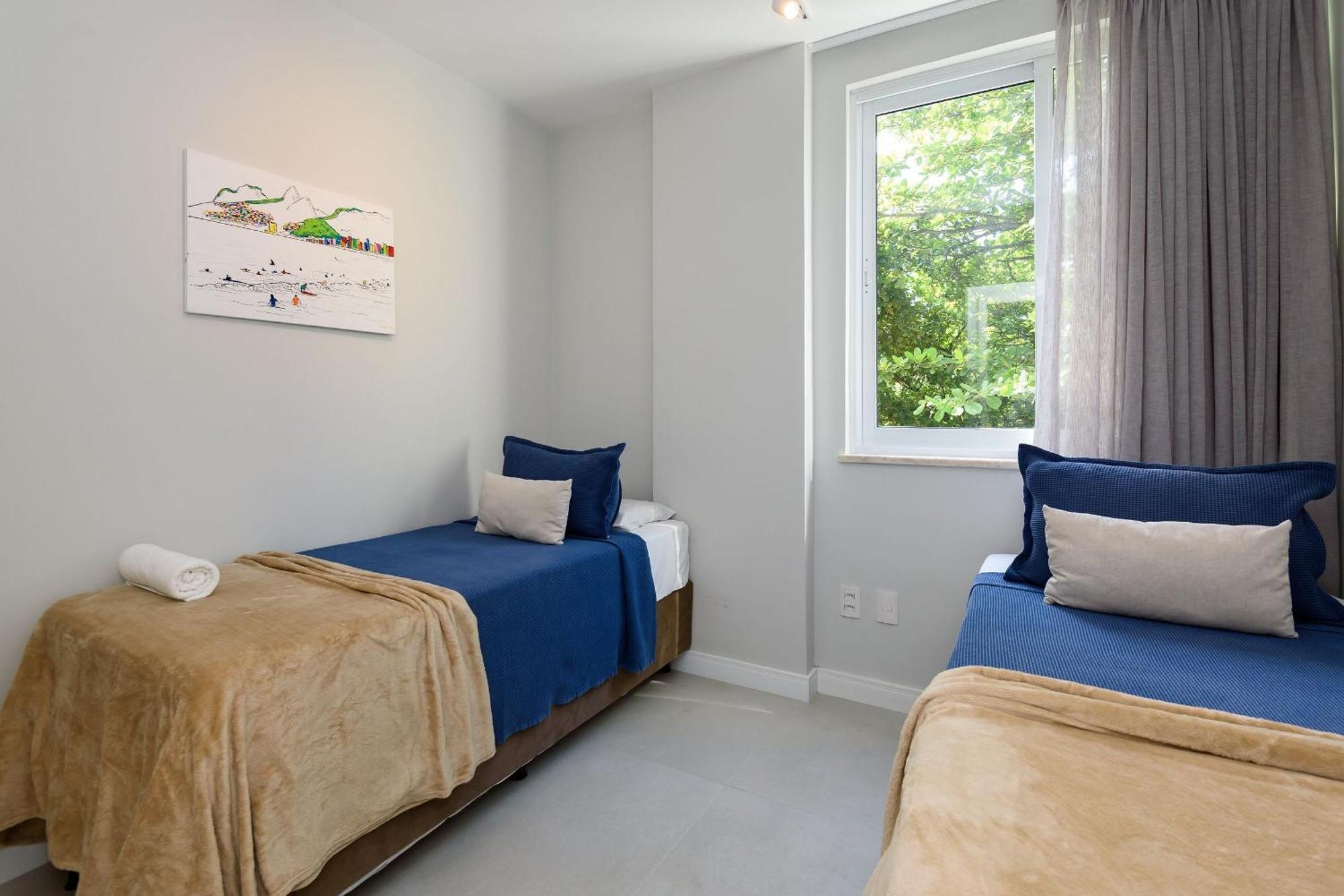 No Leblon Com 3 Quartos | Gbc 260/301 Apartamento