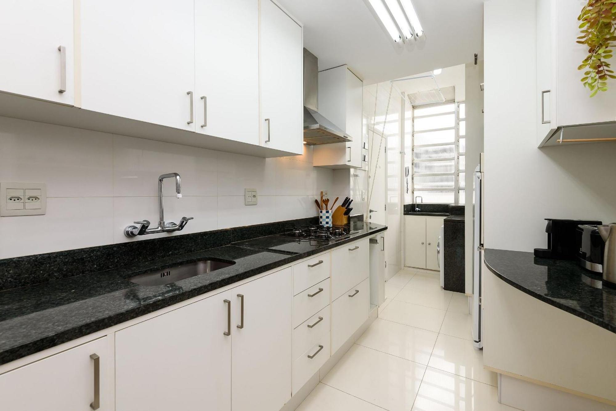 Apartamento Amplo & Moderno 2qtos Em Ipanema | Bt 185/401 Rio de Janeiro