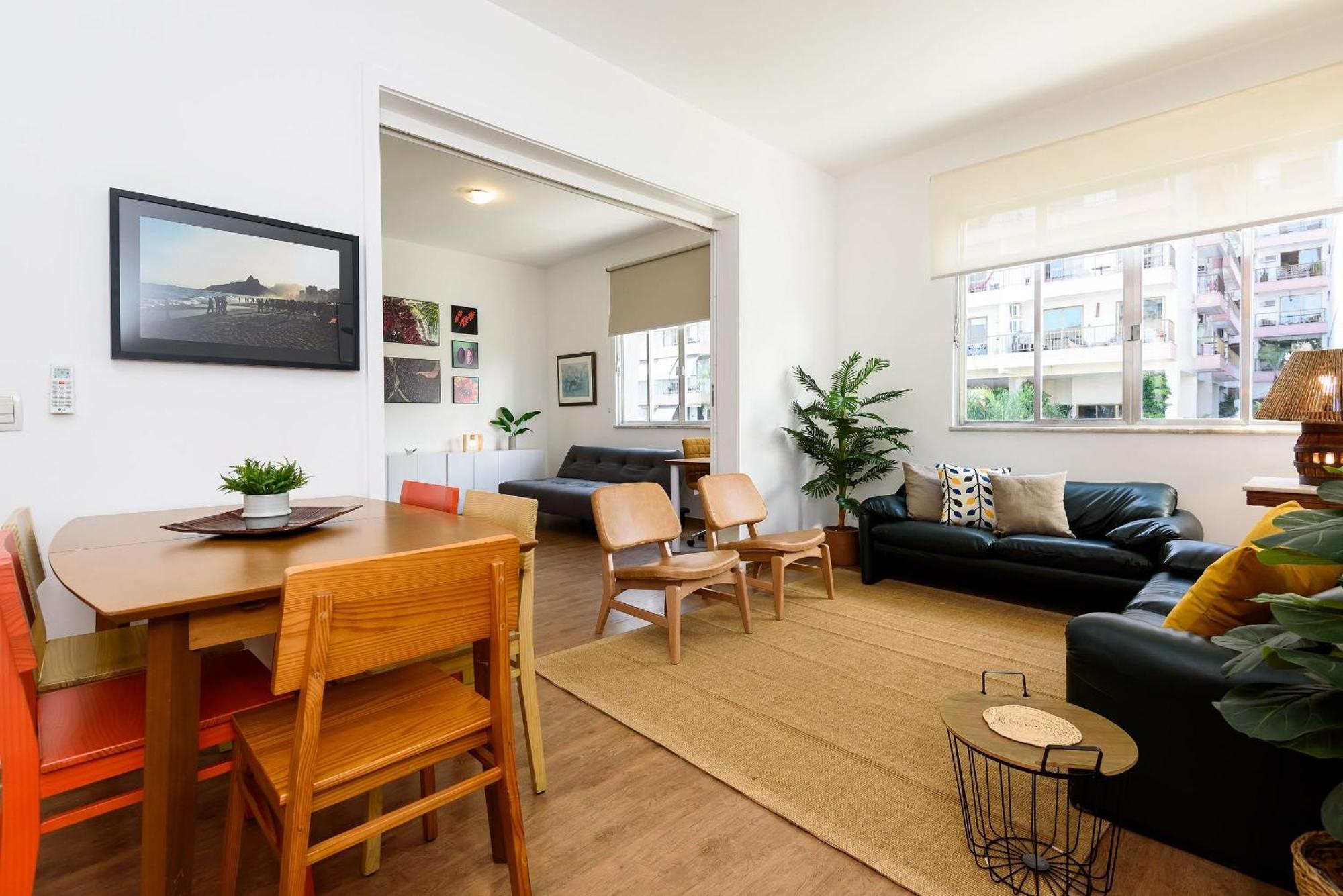 Apartamento Amplo & Moderno 2qtos Em Ipanema | Bt 185/401