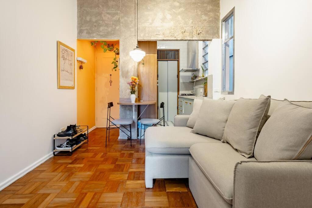 Casa Charmosa Em Ipanema Na Quadra Da Praia! Apartamento