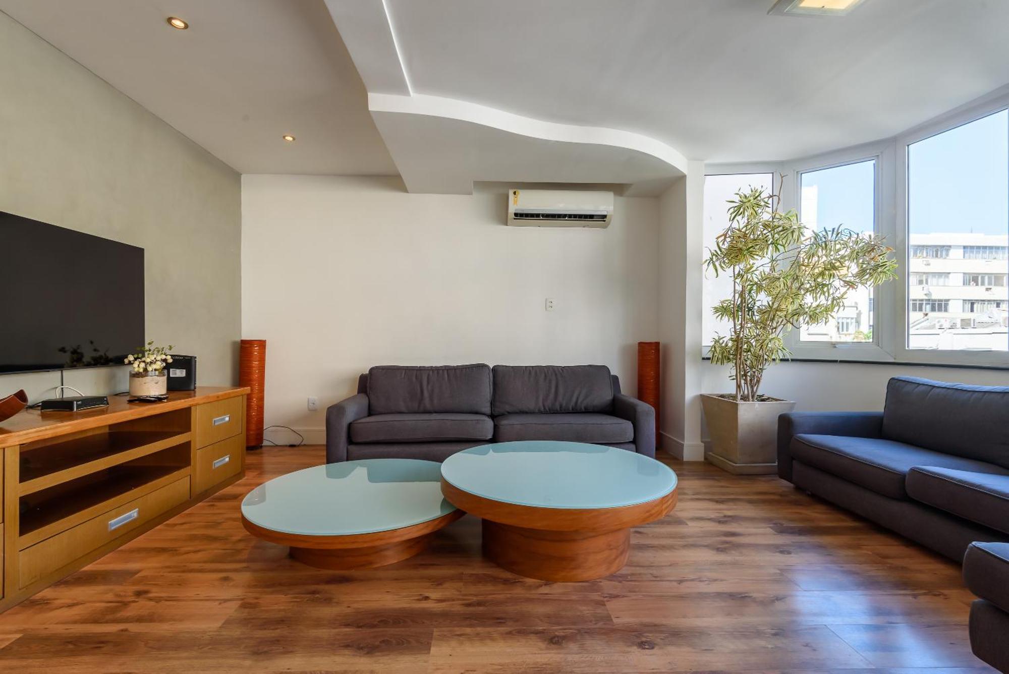 Spacious Duplex Penthouse Arpoador * Rio de Janeiro
