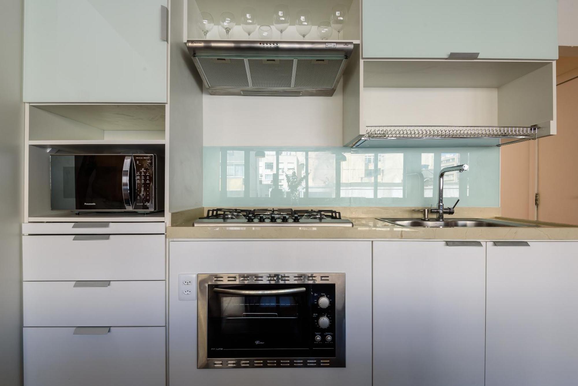 Spacious Duplex Penthouse Arpoador